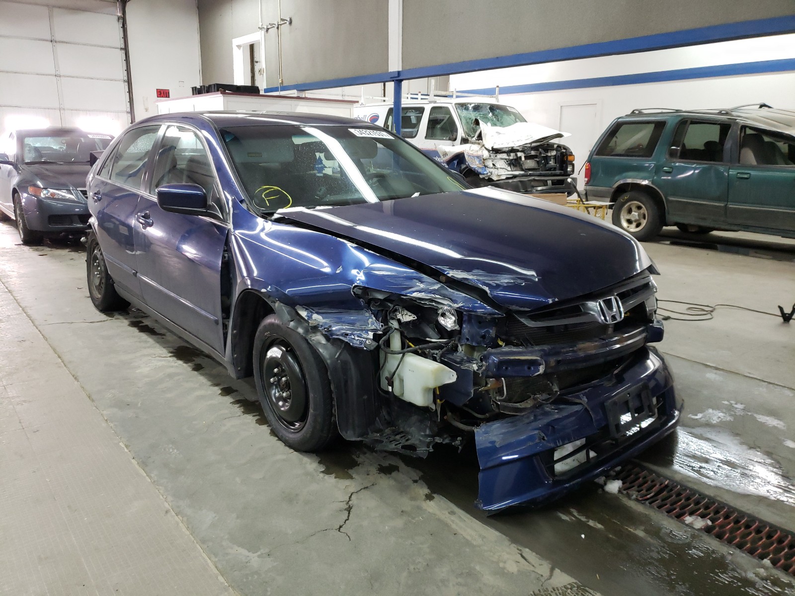 HONDA ACCORD LX 2004 1hgcm66324a085074