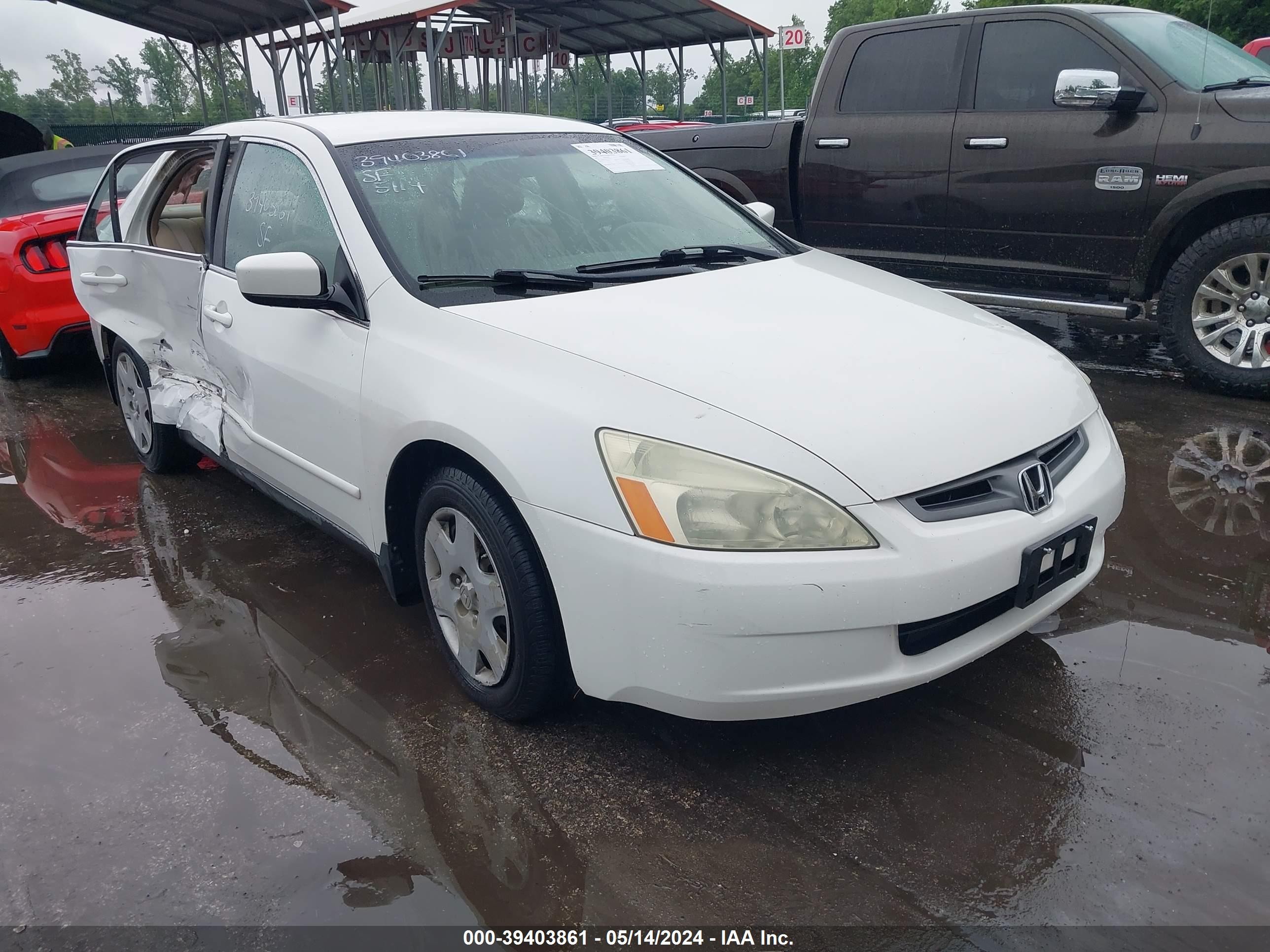 HONDA ACCORD 2005 1hgcm66365a079117