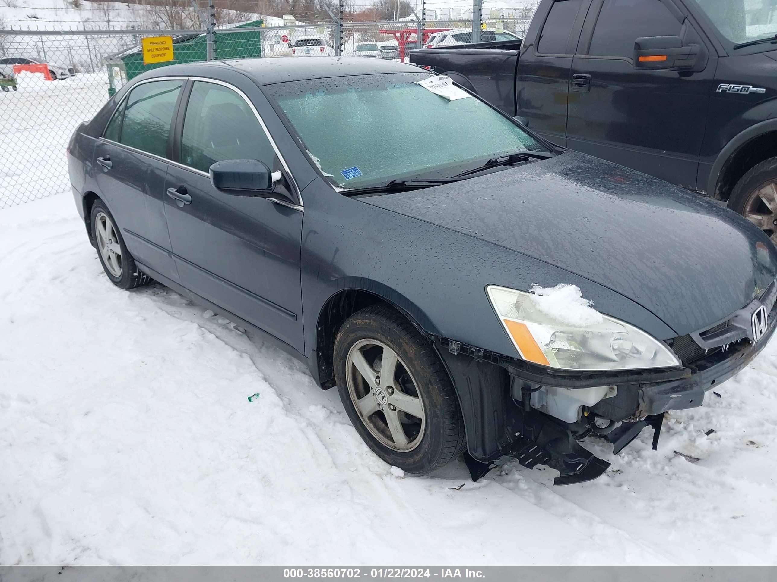 HONDA ACCORD 2004 1hgcm66374a048179