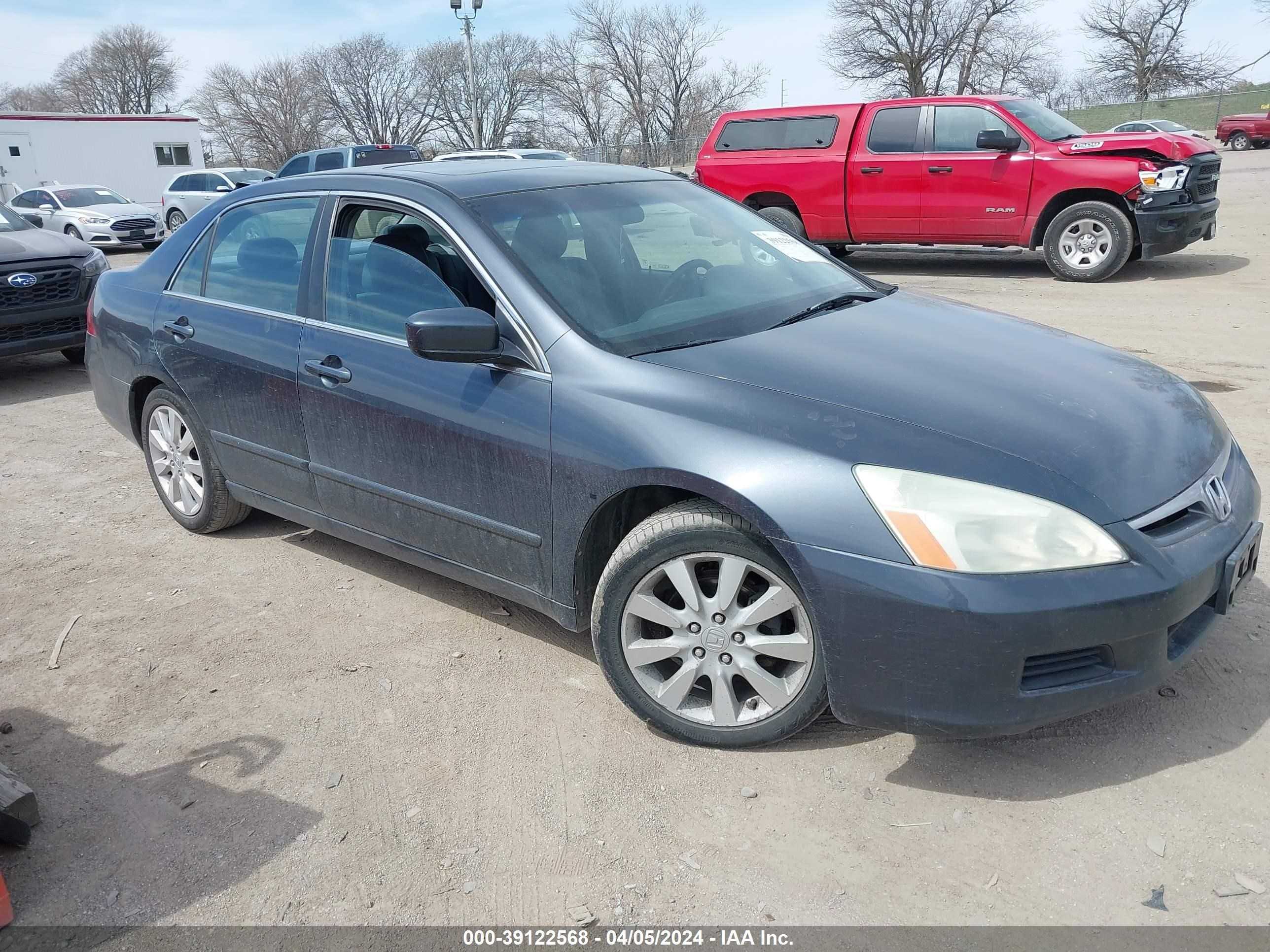 HONDA ACCORD 2006 1hgcm66506a072909