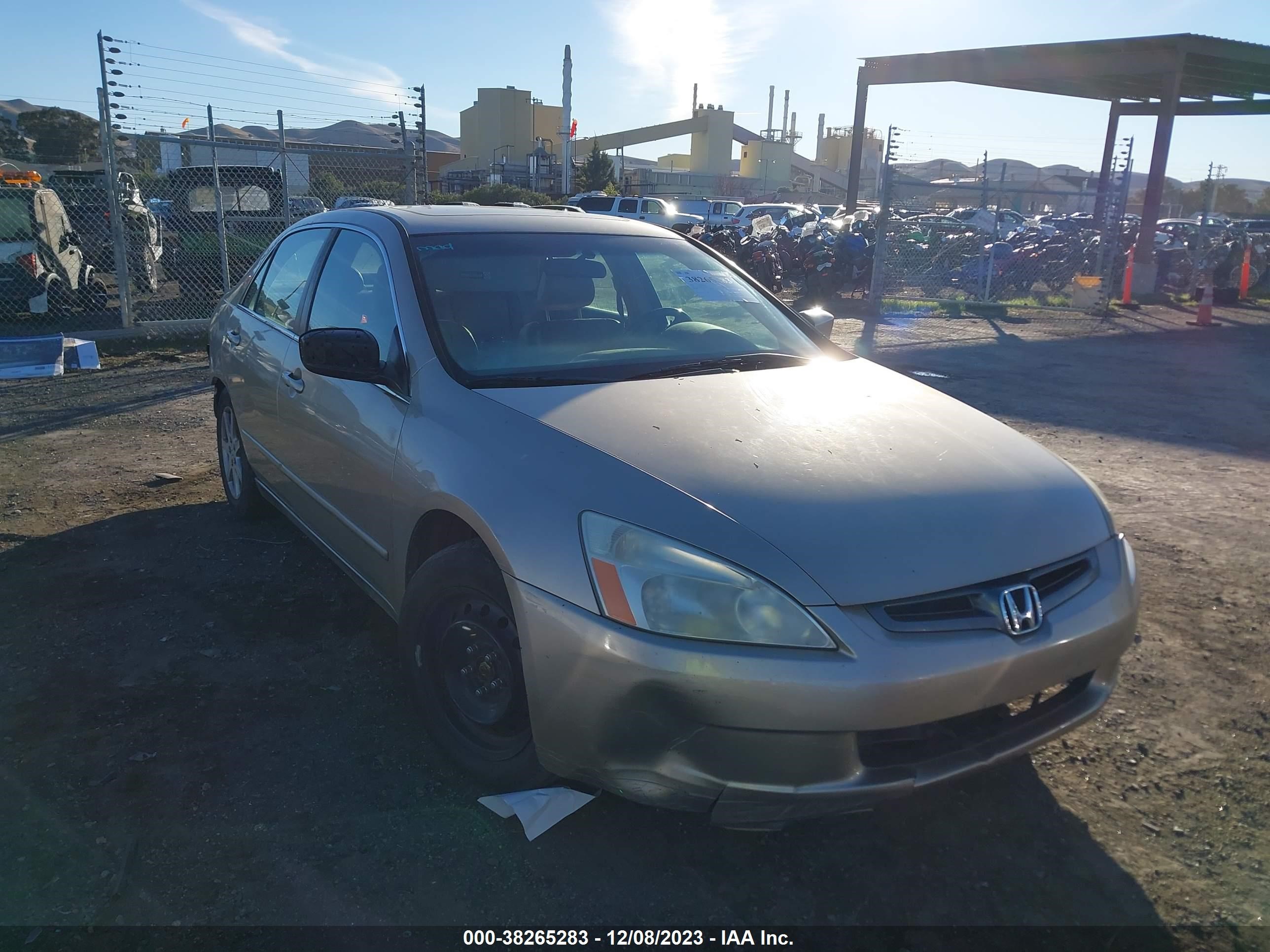 HONDA ACCORD 2003 1hgcm66523a028051