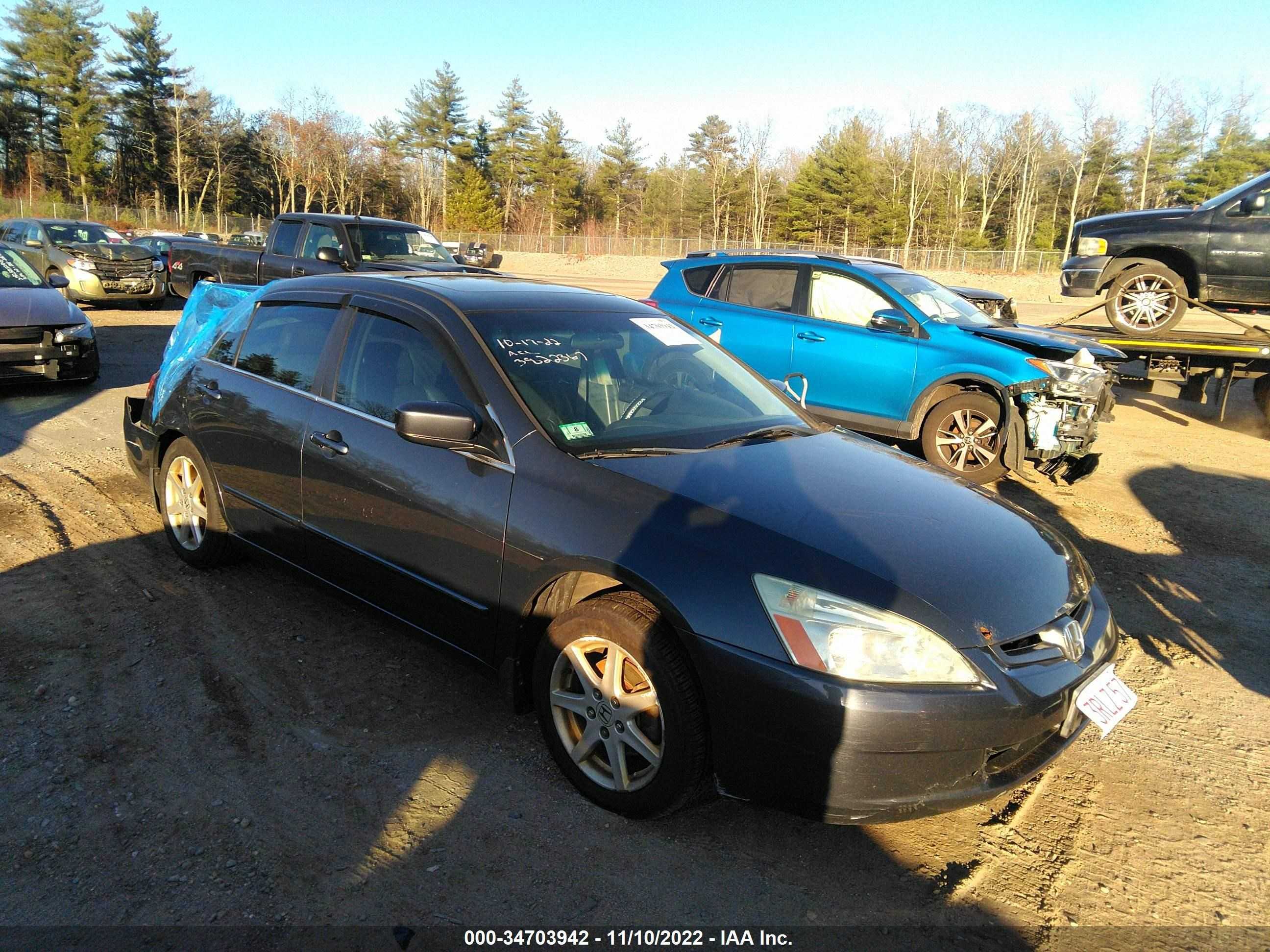 HONDA ACCORD 2003 1hgcm66523a053385