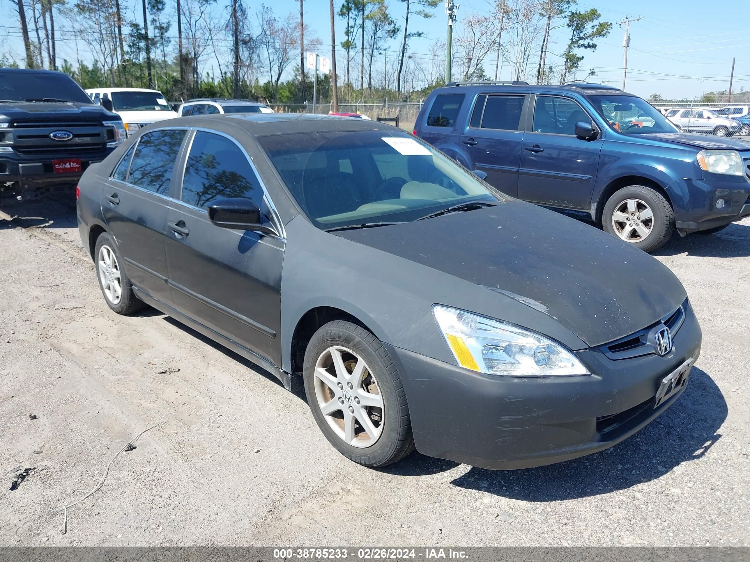 HONDA ACCORD 2004 1hgcm66524a015740