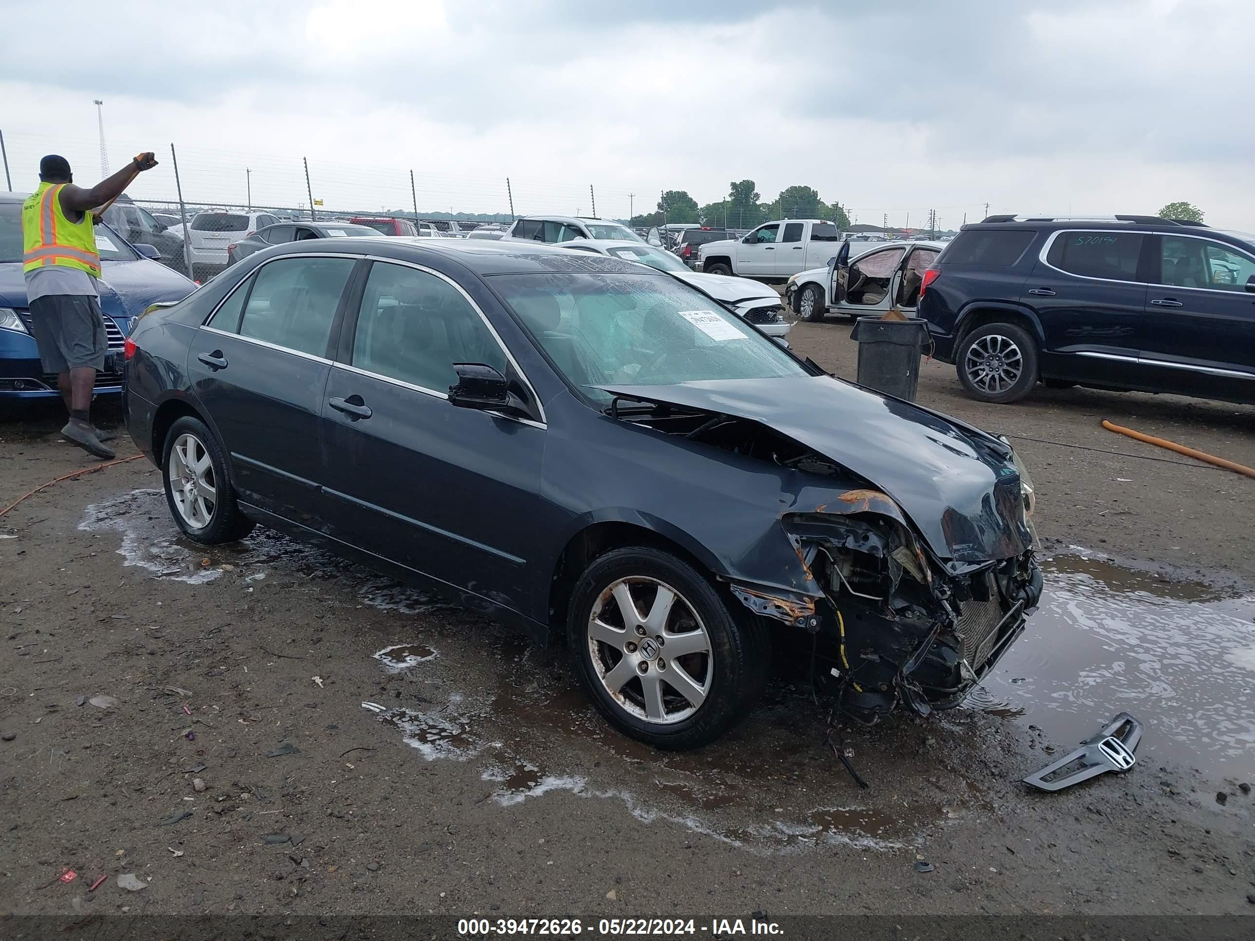 HONDA ACCORD 2005 1hgcm66525a021233