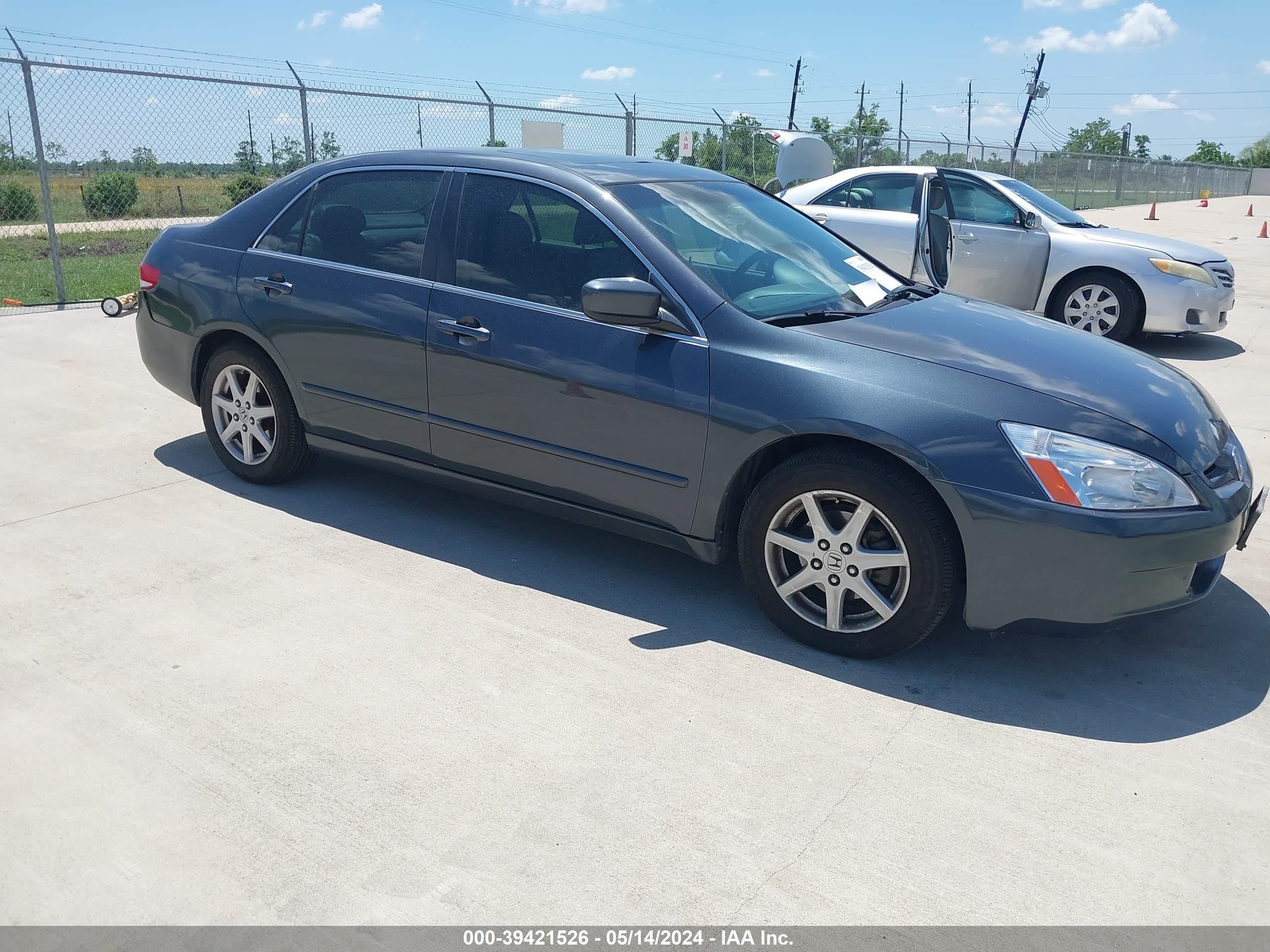 HONDA ACCORD 2003 1hgcm66543a076313