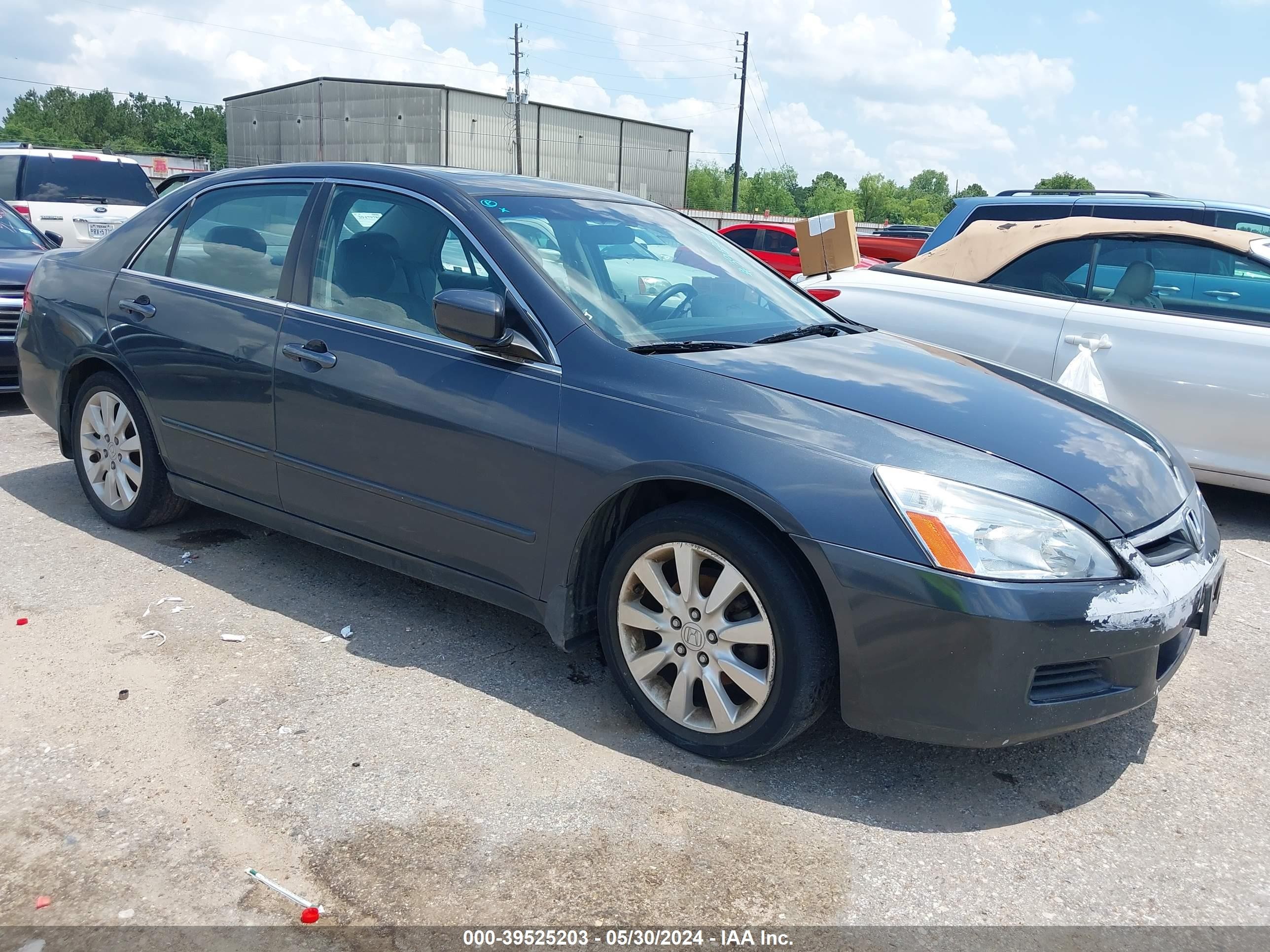 HONDA ACCORD 2006 1hgcm66546a058110