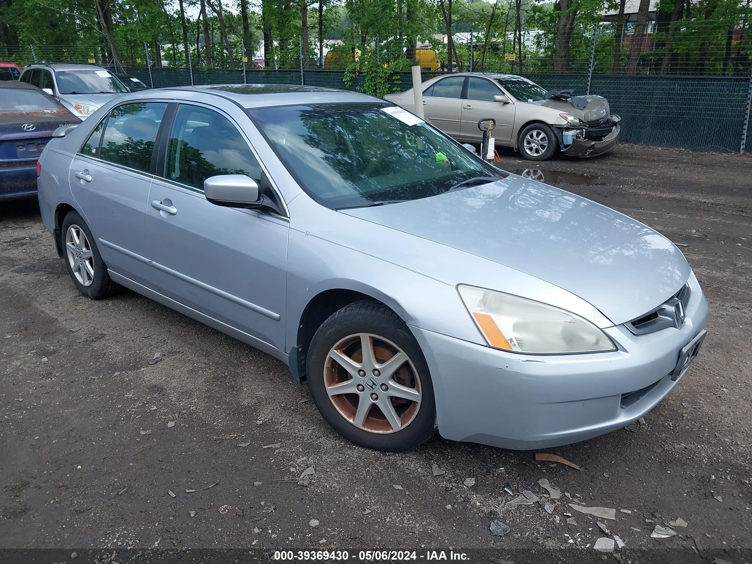 HONDA ACCORD 2003 1hgcm66563a104001