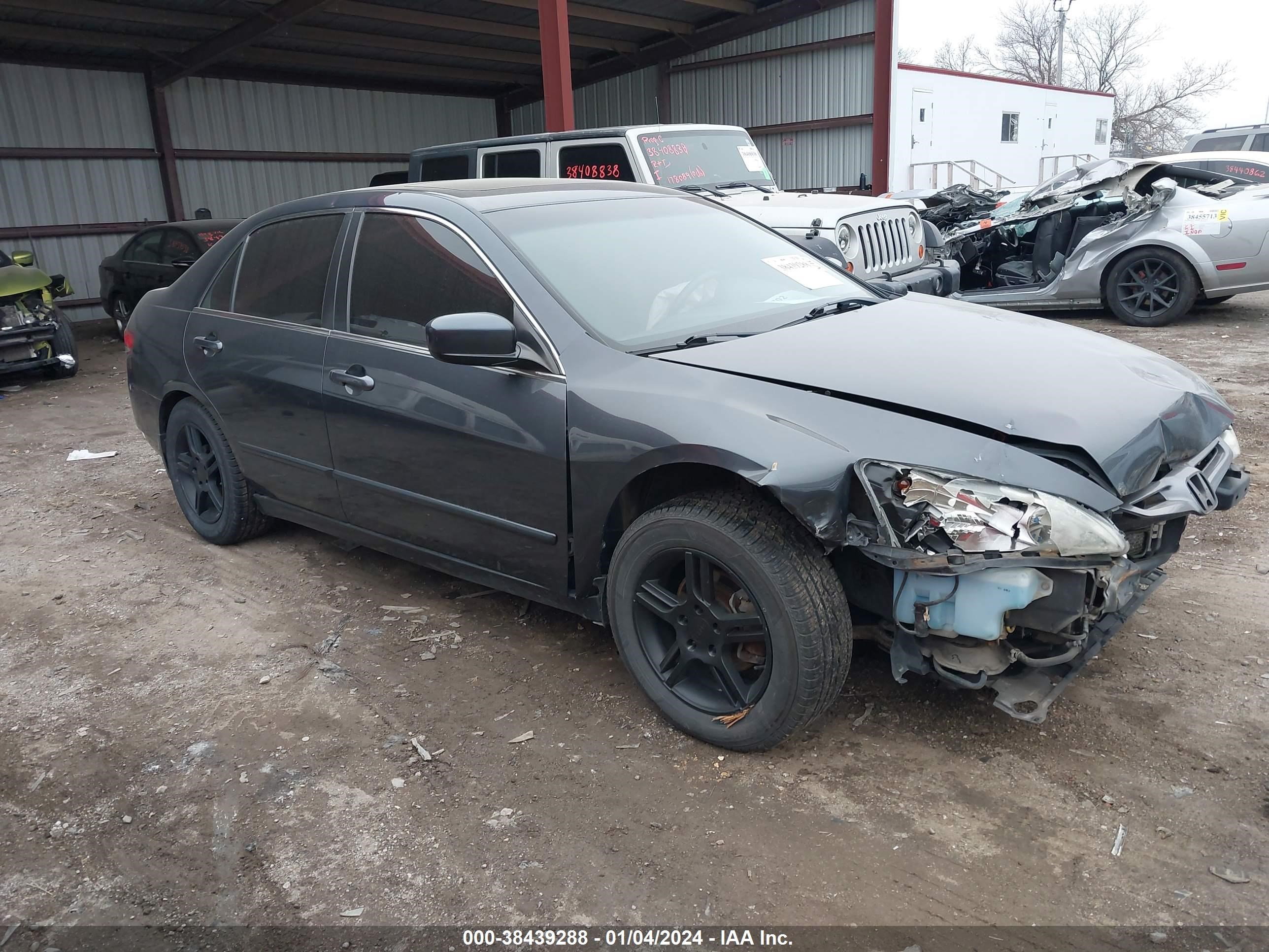 HONDA ACCORD 2004 1hgcm66564a079375