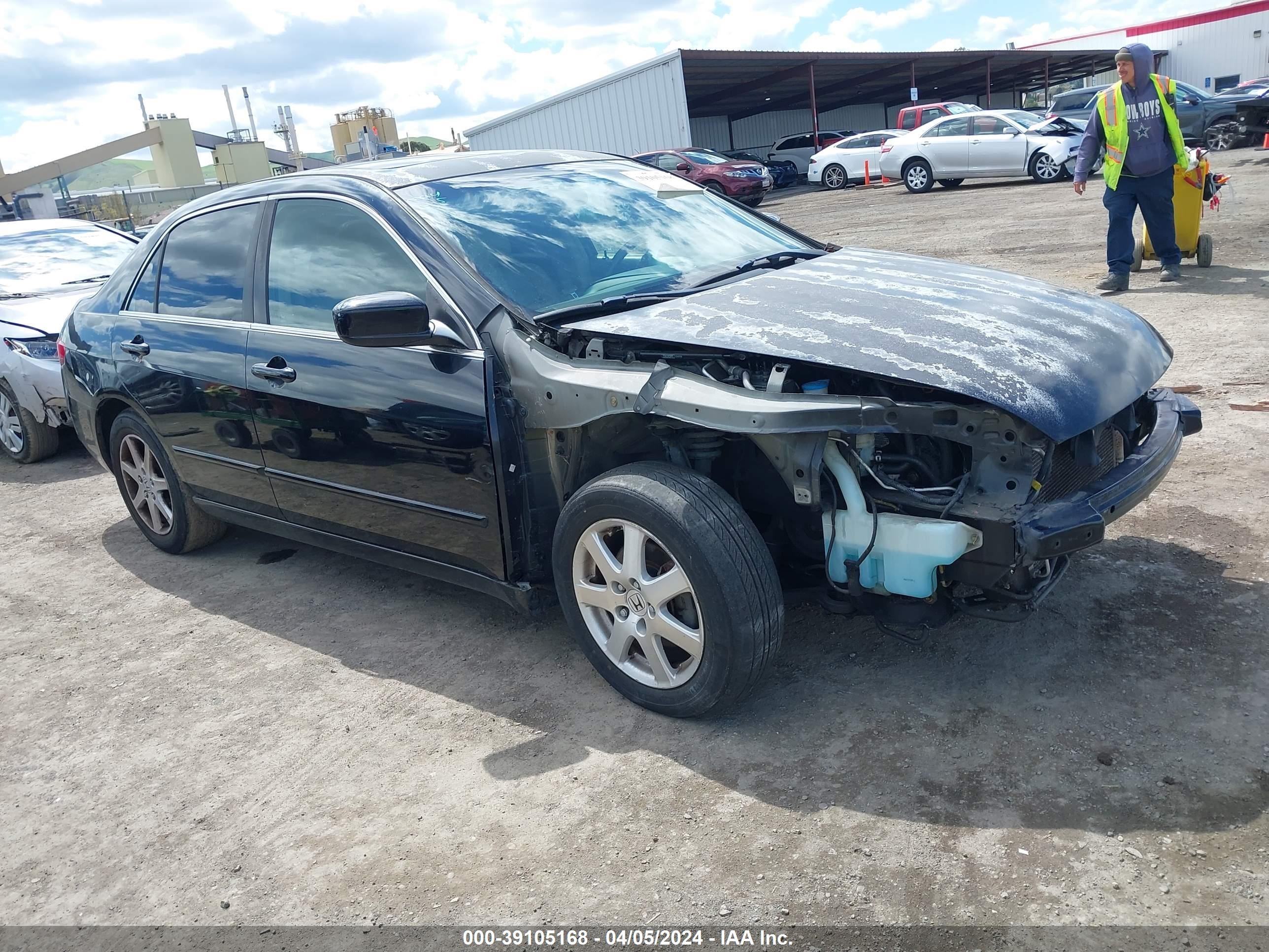 HONDA ACCORD 2005 1hgcm66575a001060