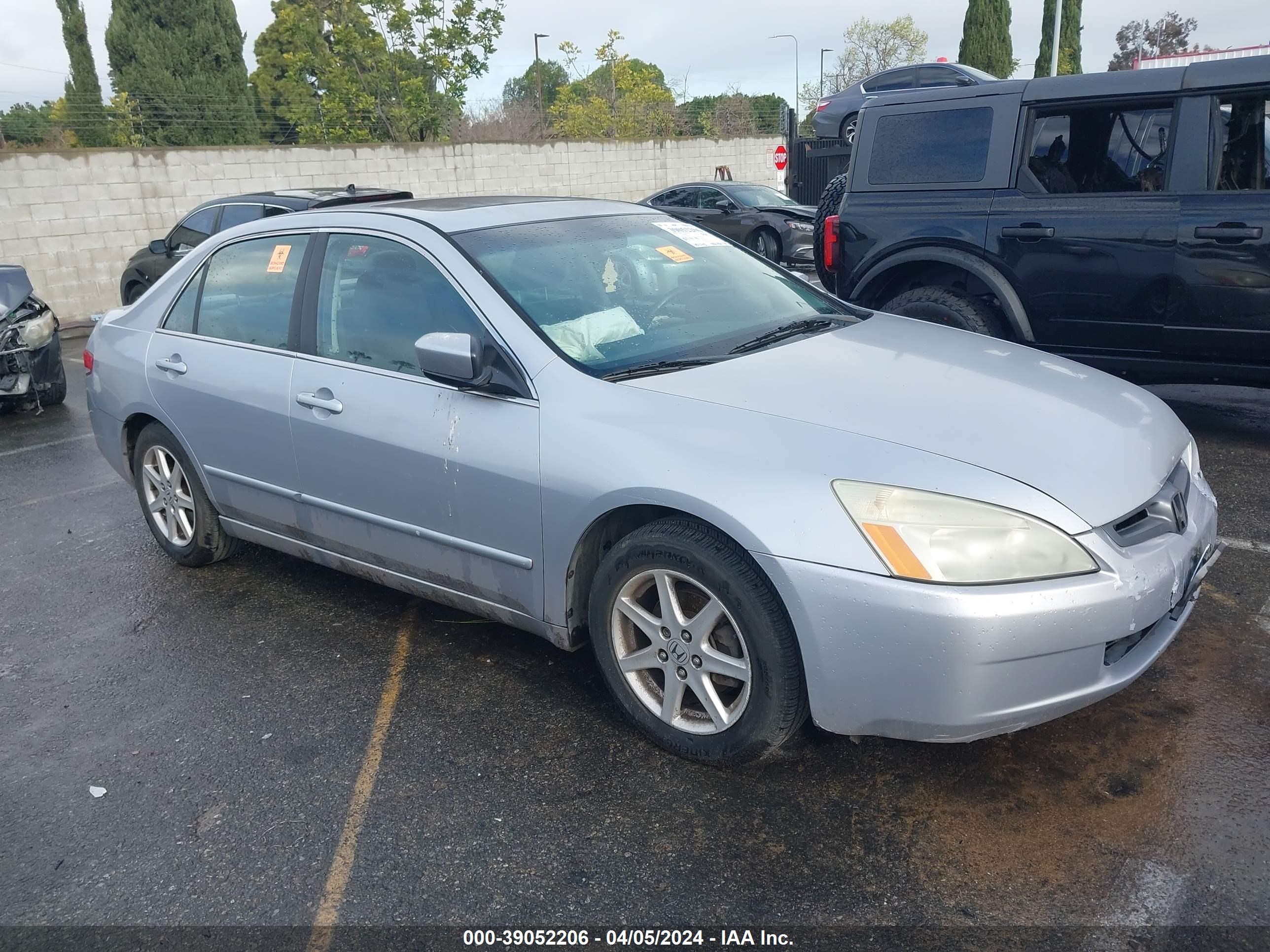 HONDA ACCORD 2003 1hgcm66583a059269