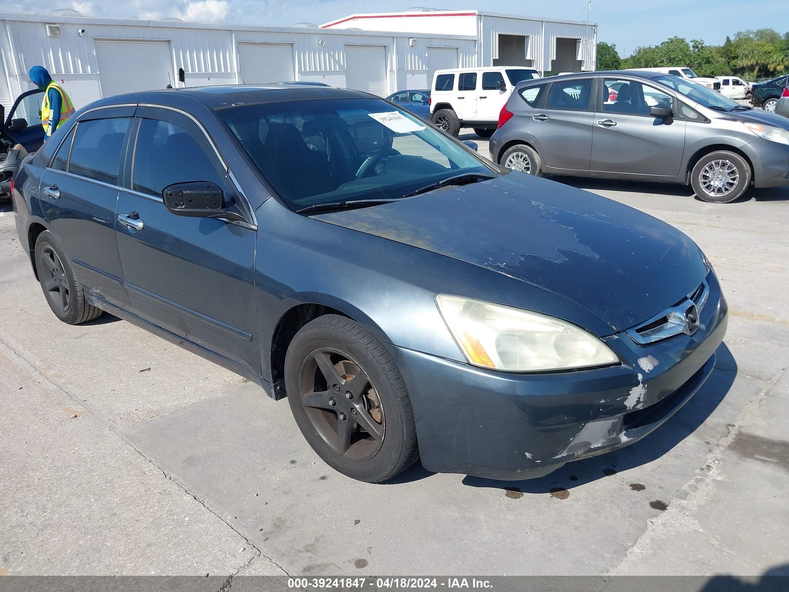 HONDA ACCORD 2003 1hgcm66583a062138