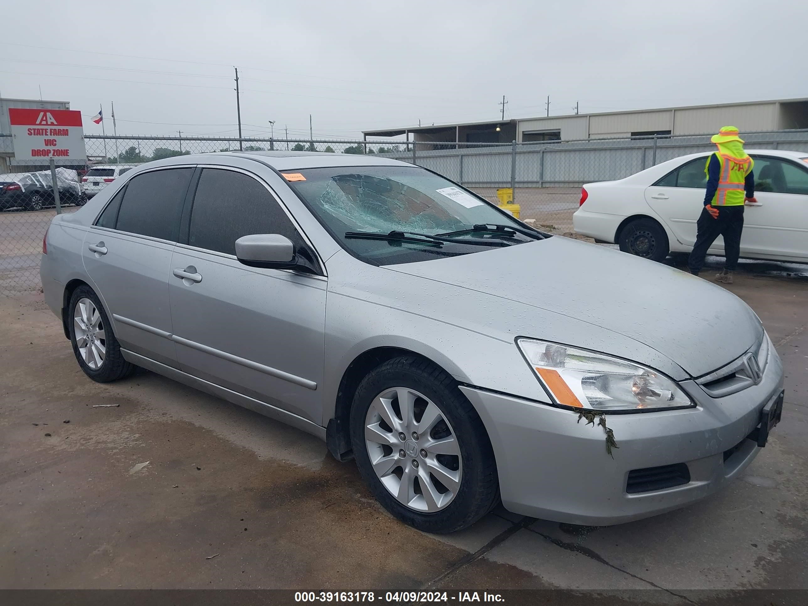 HONDA ACCORD 2006 1hgcm66596a075548