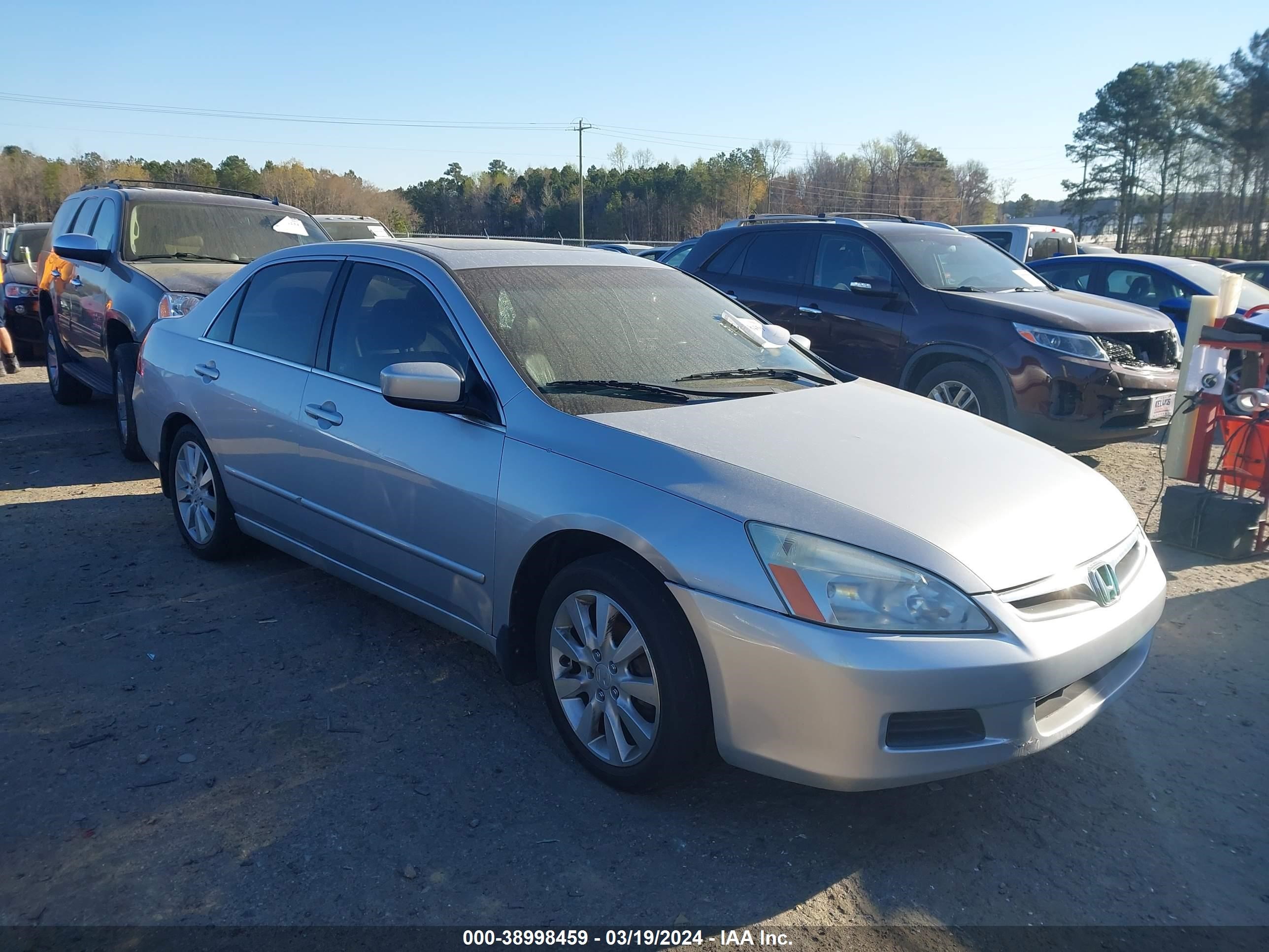 HONDA ACCORD 2006 1hgcm66806a012350