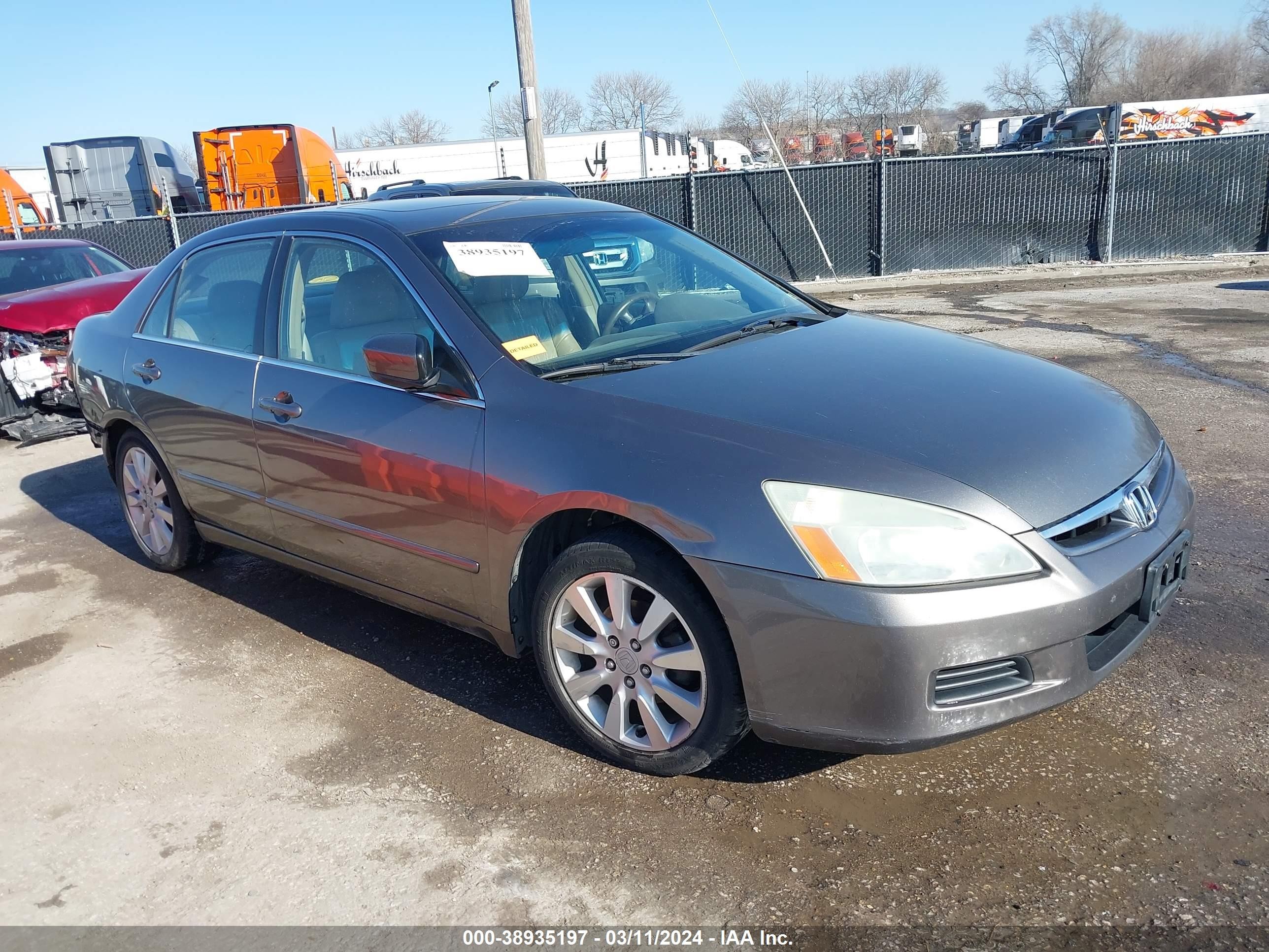 HONDA ACCORD 2006 1hgcm66806a030461