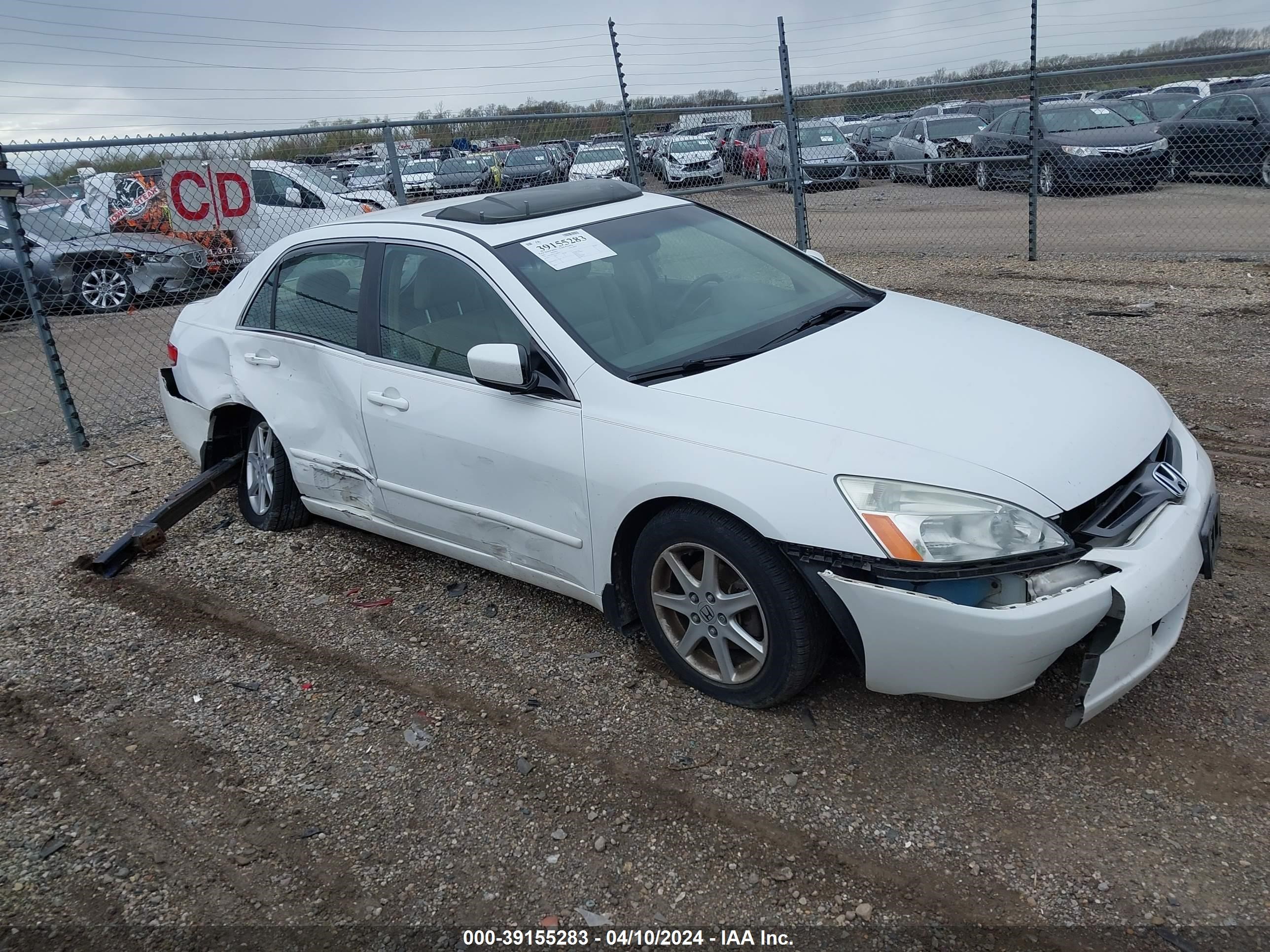 HONDA ACCORD 2003 1hgcm66813a083519