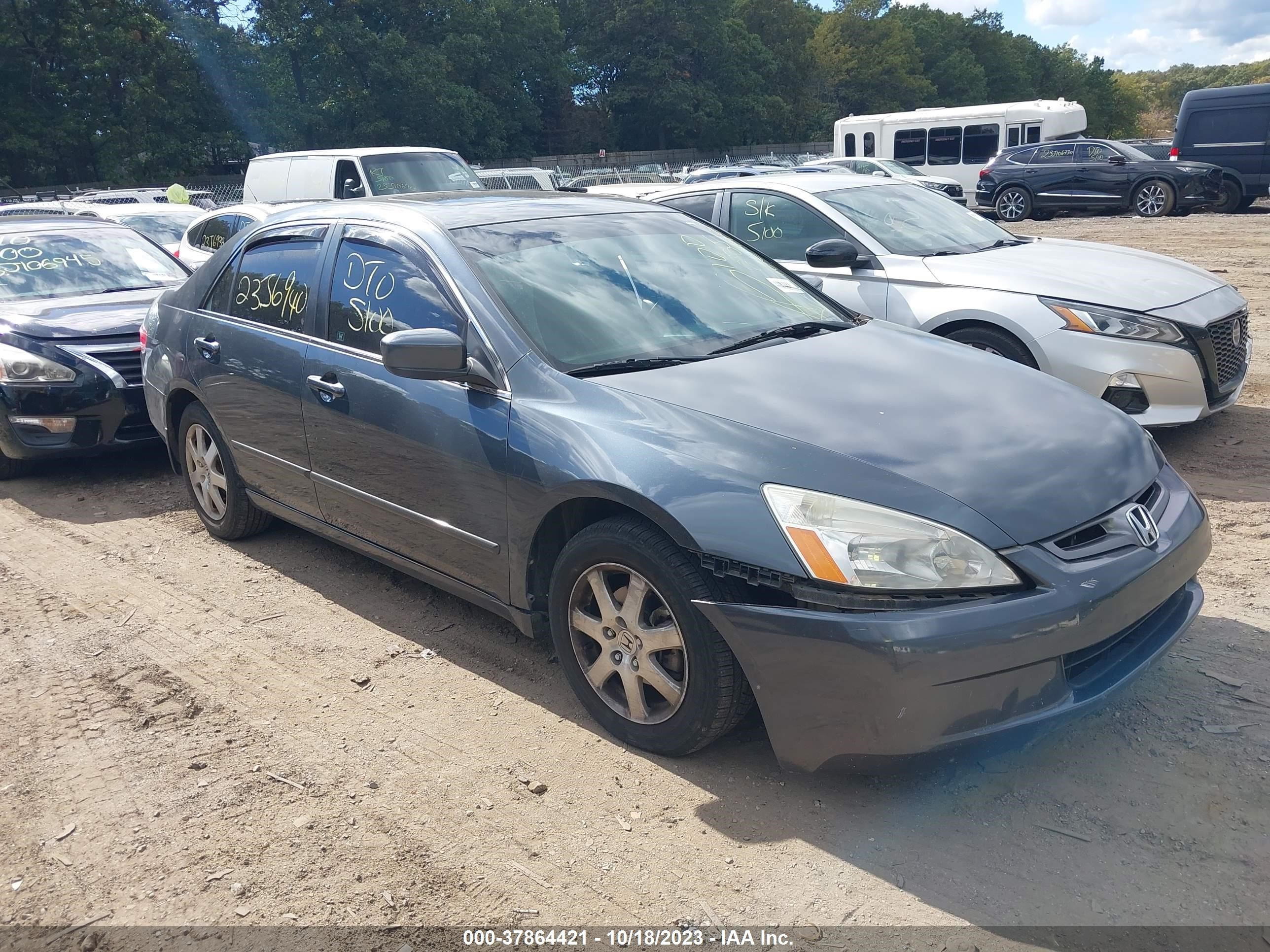 HONDA ACCORD 2005 1hgcm66825a060575