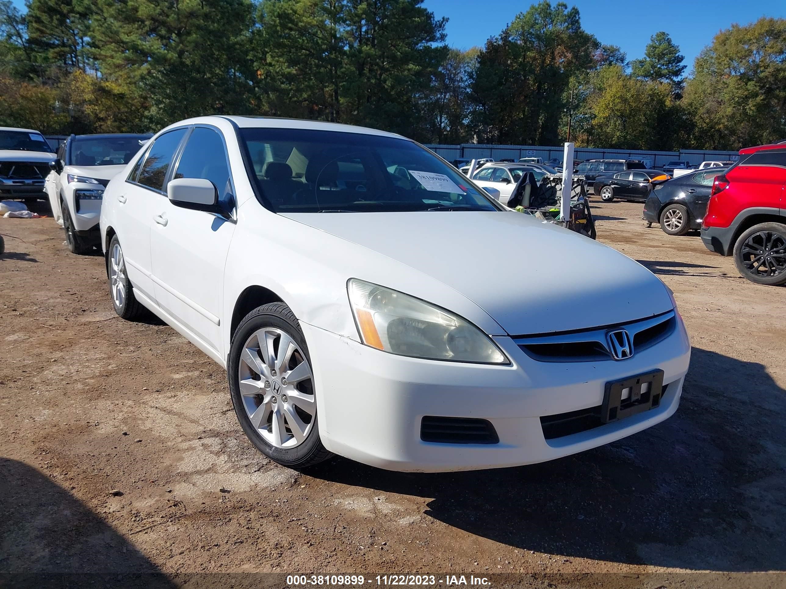 HONDA ACCORD 2007 1hgcm66847a061326