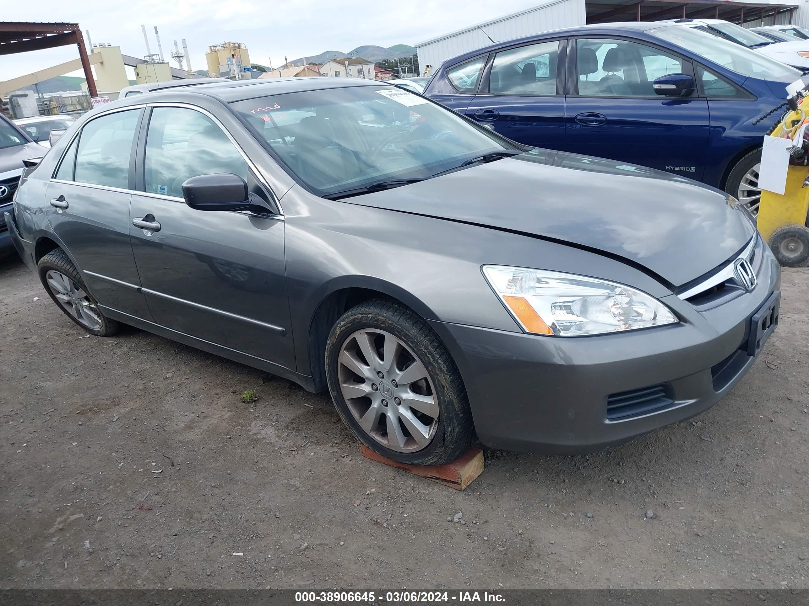 HONDA ACCORD 2006 1hgcm66866a019819