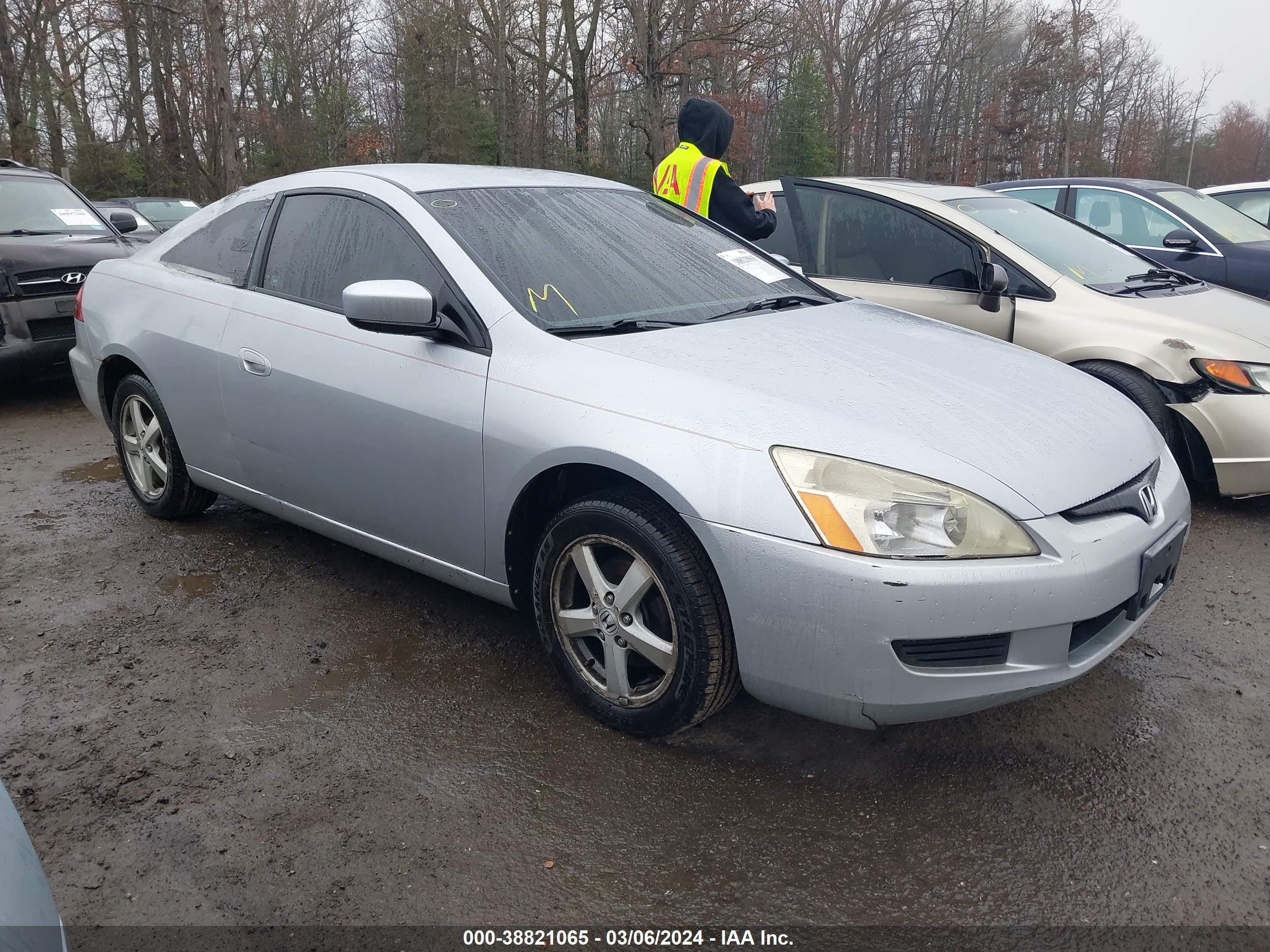 HONDA ACCORD 2005 1hgcm72555a024901