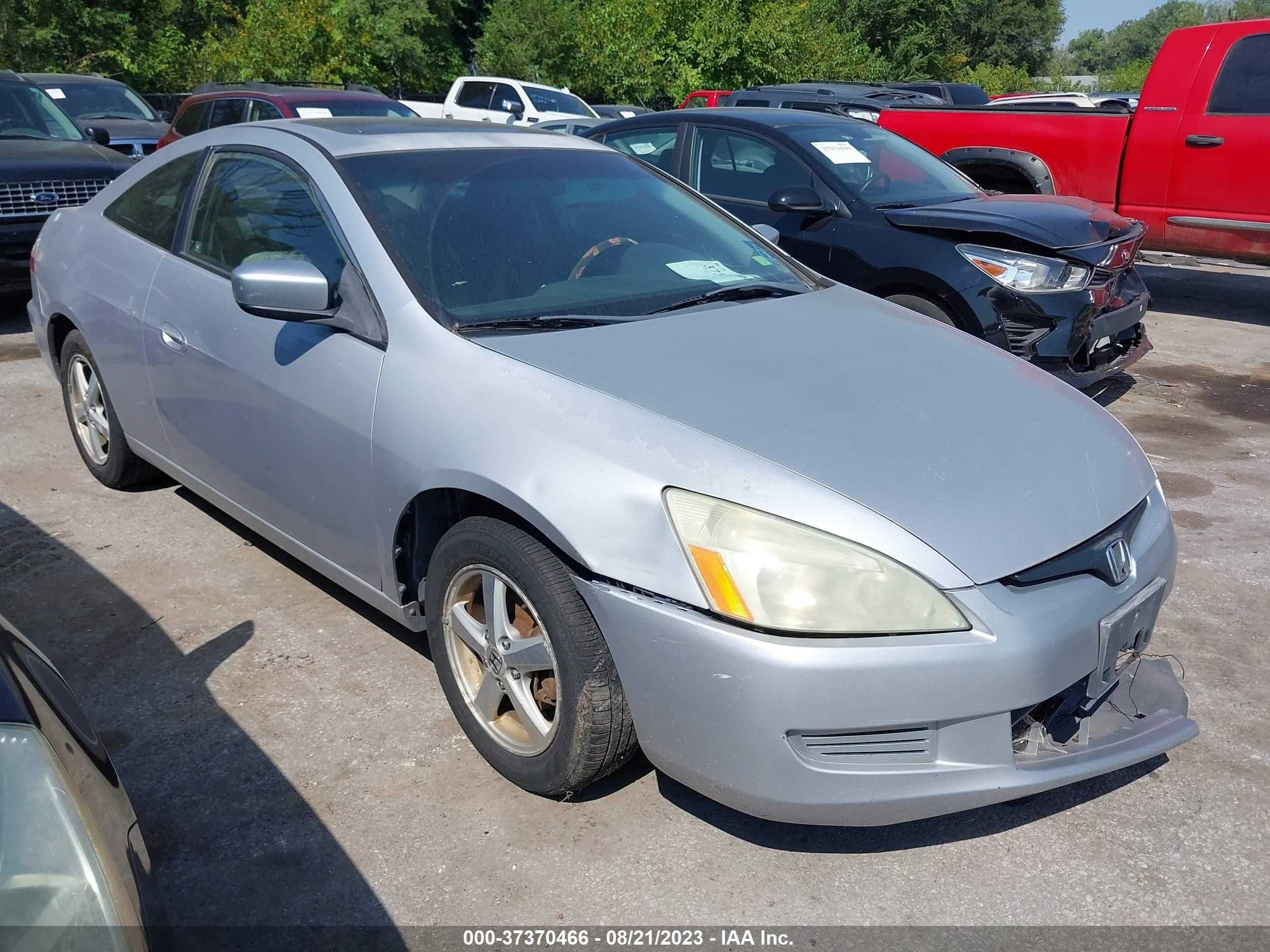 HONDA ACCORD 2004 1hgcm72624a005889