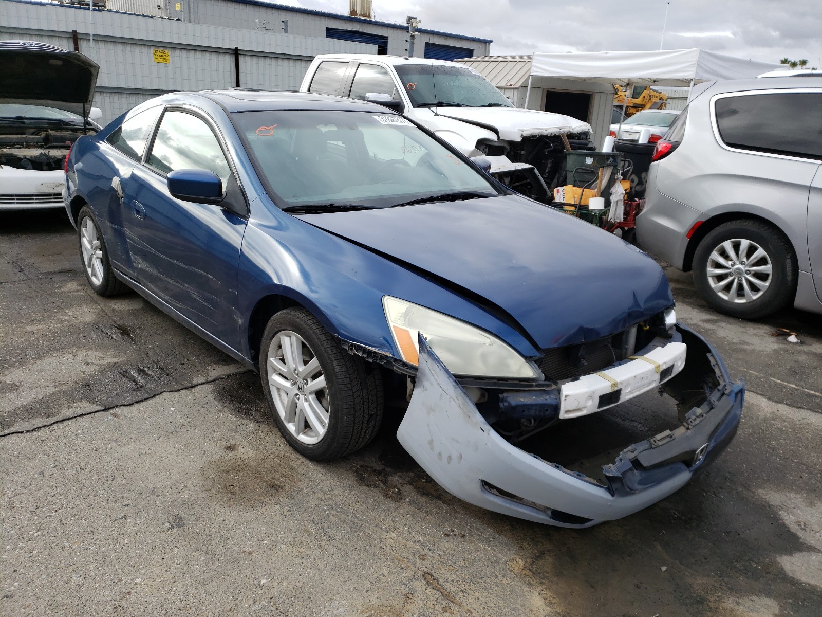 HONDA ACCORD EX 2004 1hgcm81674a013896