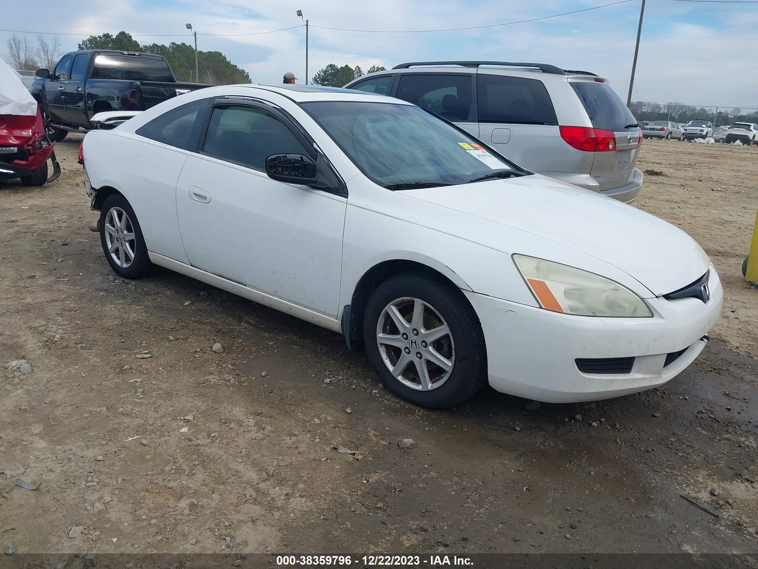 HONDA ACCORD 2004 1hgcm82654a016438