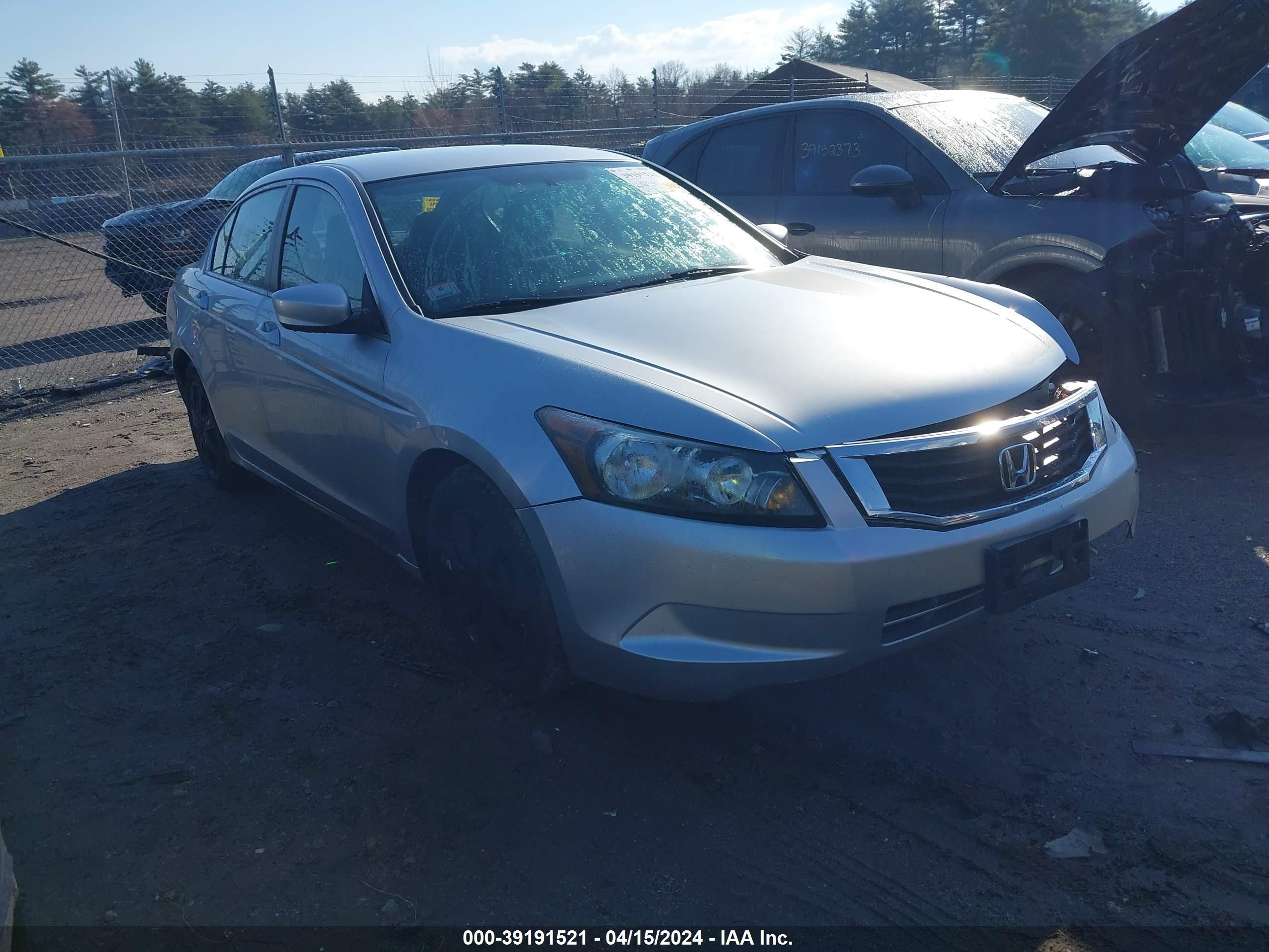 HONDA ACCORD 2008 1hgcp26318a040827