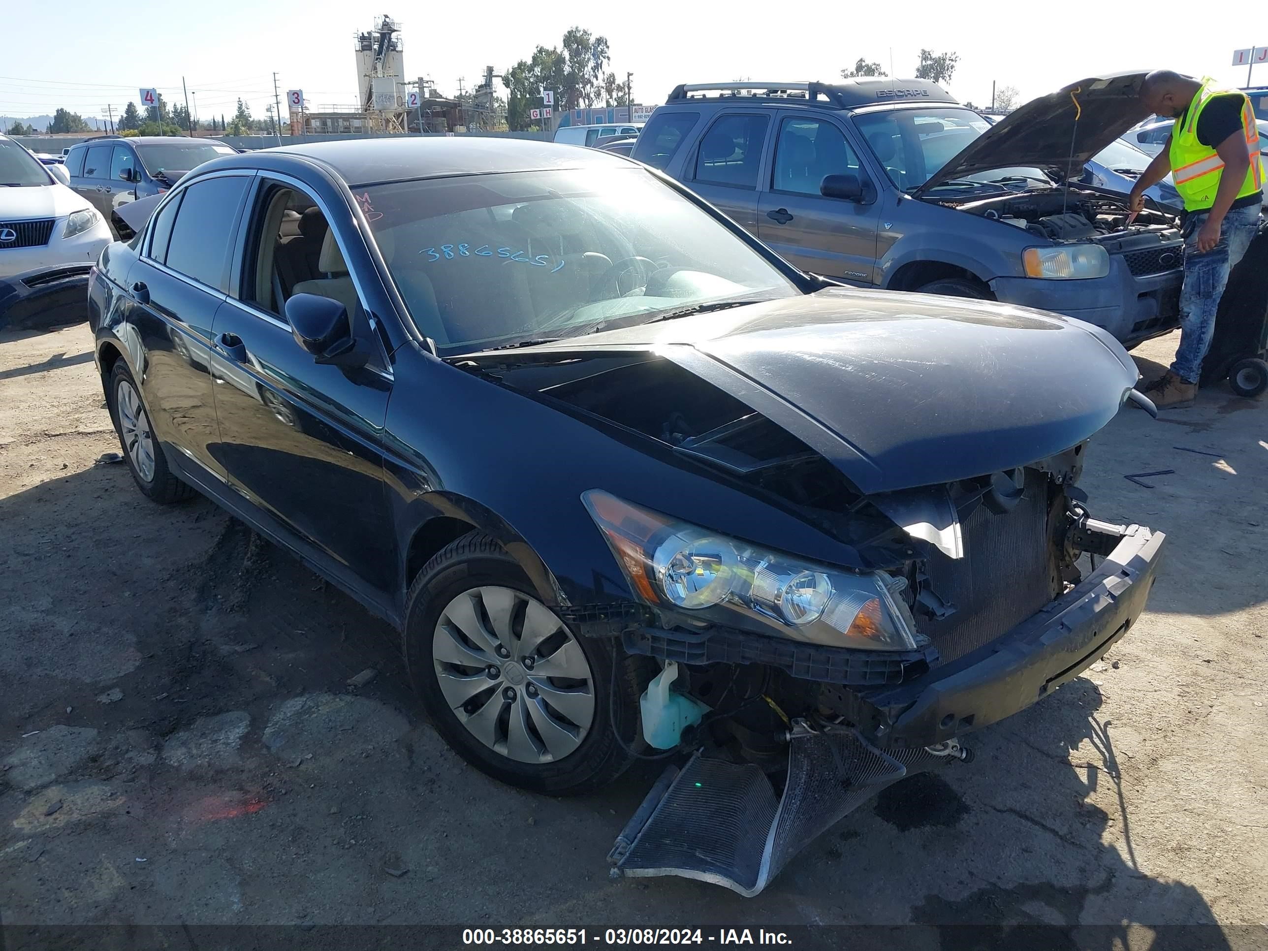 HONDA ACCORD 2009 1hgcp26389a158892