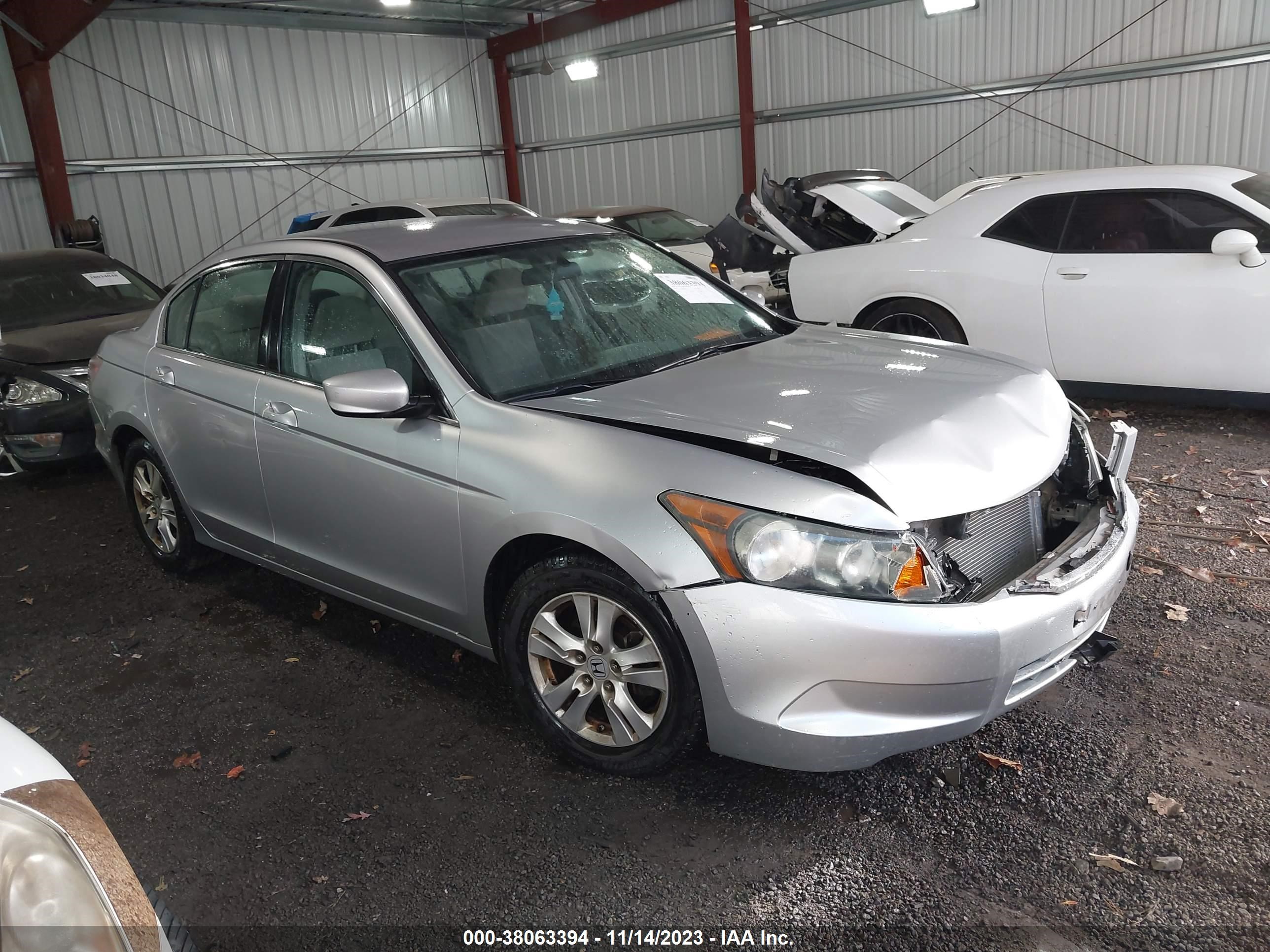 HONDA ACCORD 2008 1hgcp26428a133915