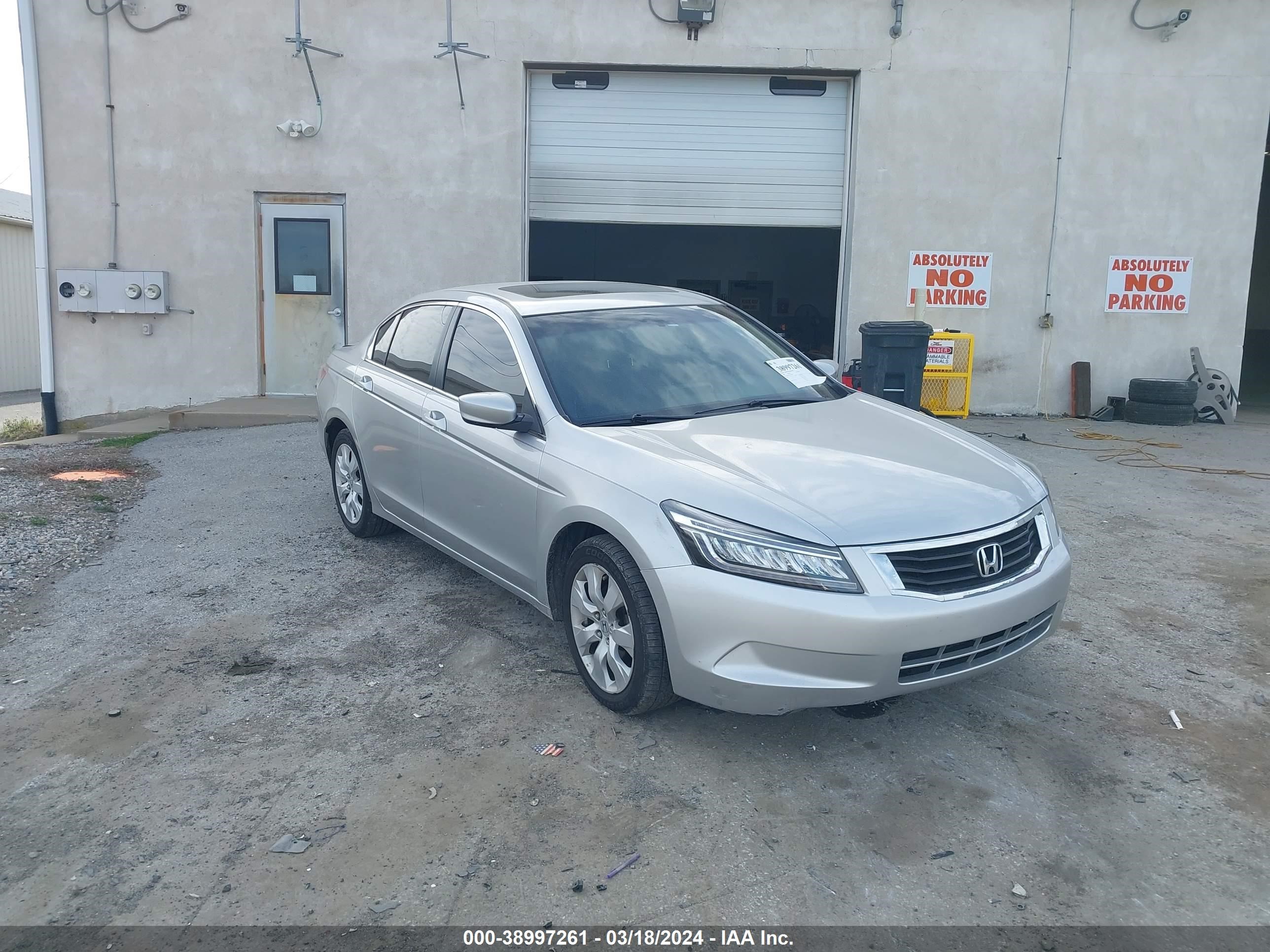 HONDA ACCORD 2008 1hgcp26768a025405