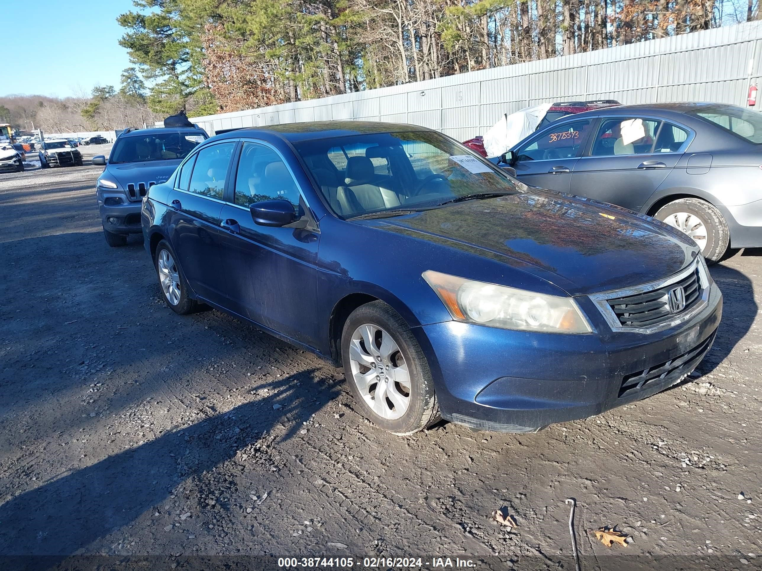 HONDA ACCORD 2008 1hgcp26808a080490