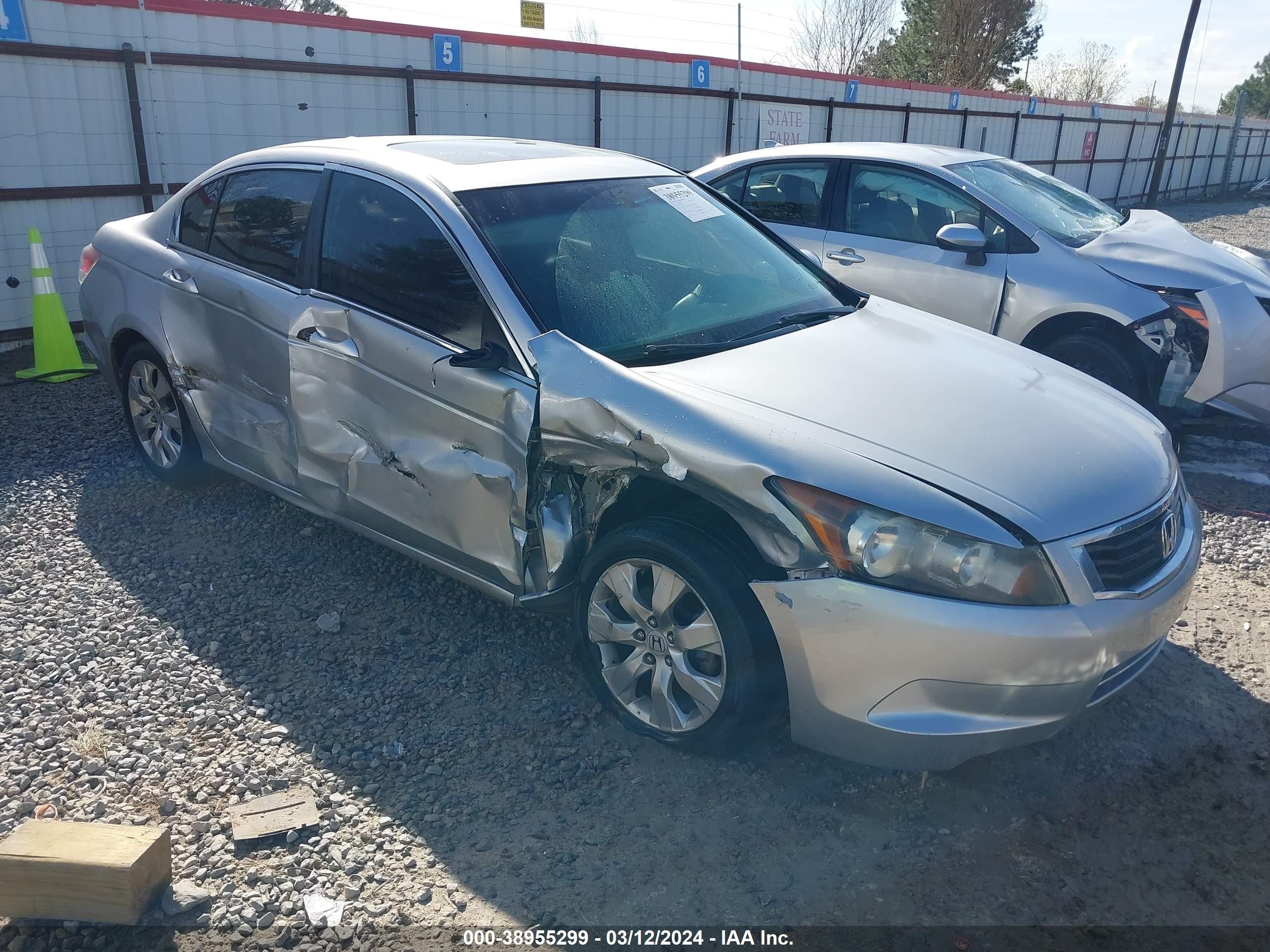 HONDA ACCORD 2008 1hgcp26808a132314