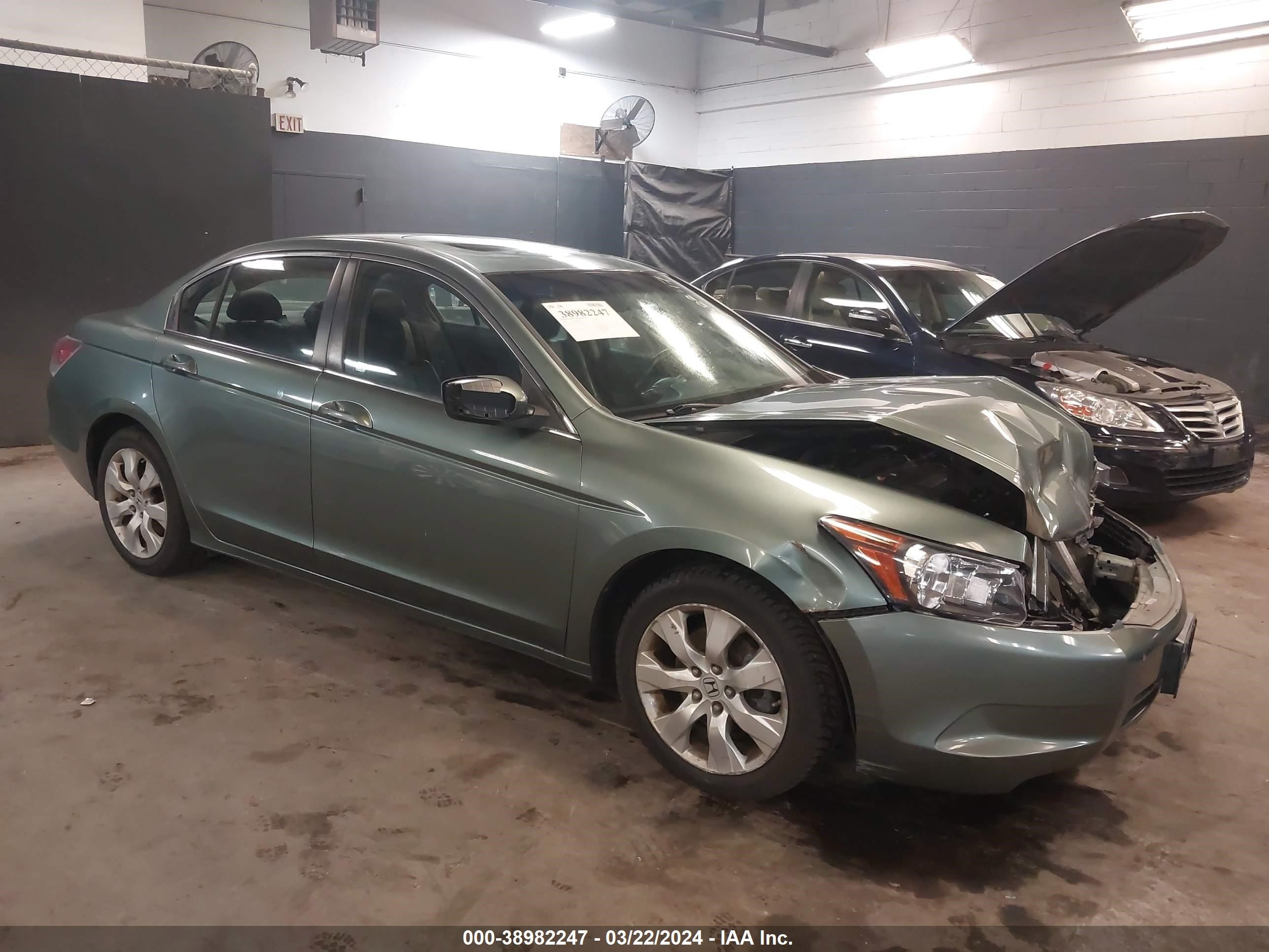 HONDA ACCORD 2008 1hgcp26818a026132