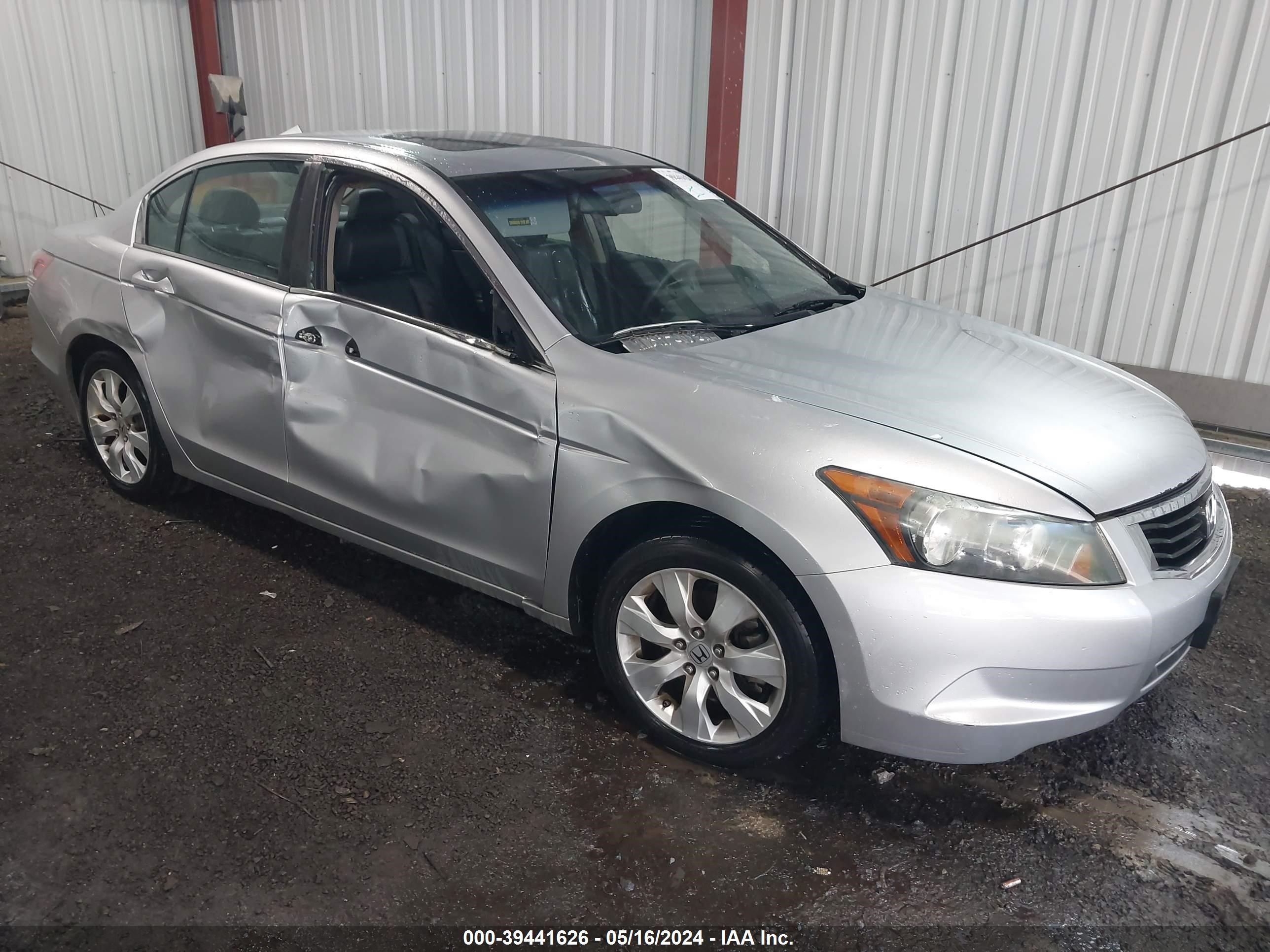 HONDA ACCORD 2008 1hgcp26848a050019