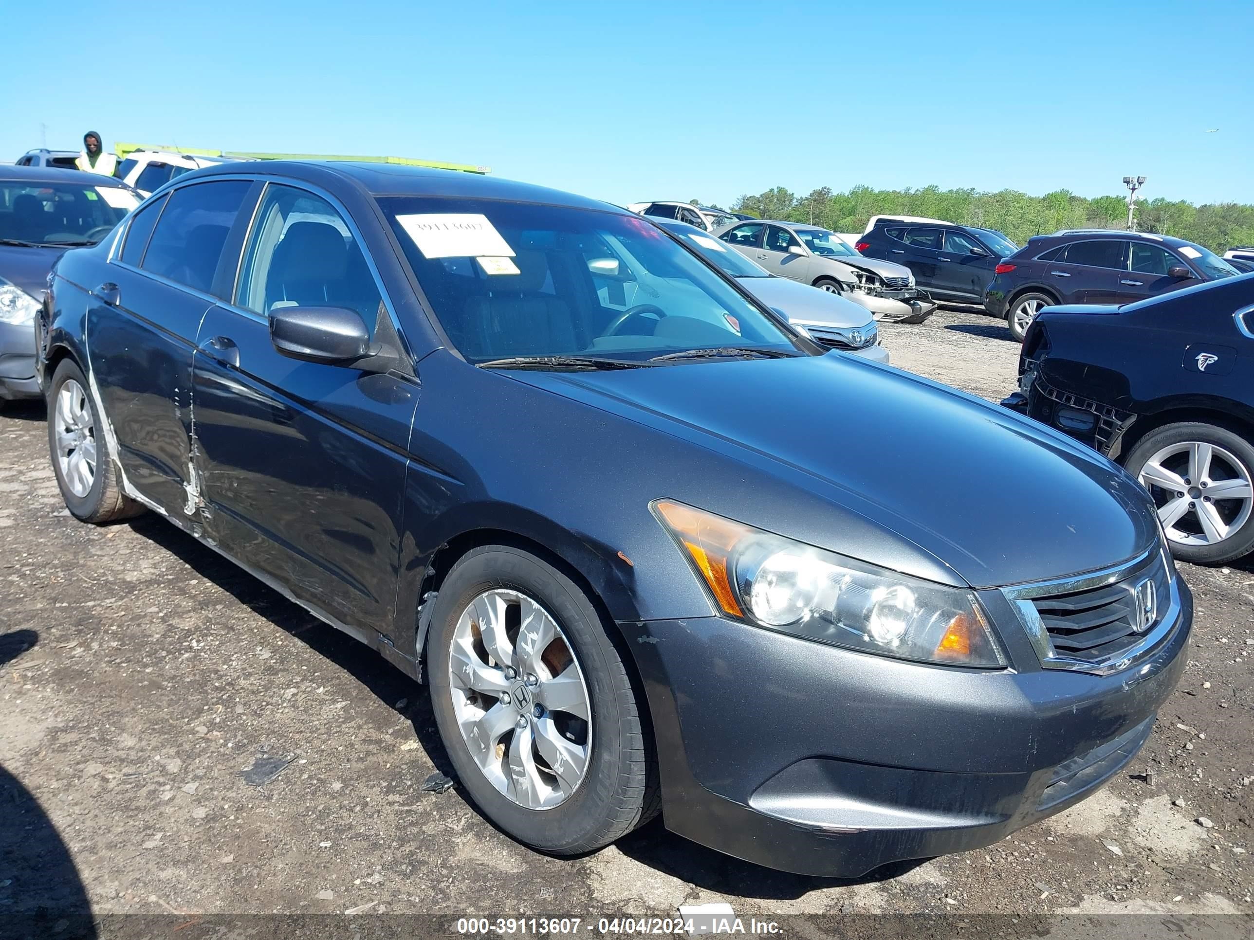 HONDA ACCORD 2008 1hgcp26858a111331