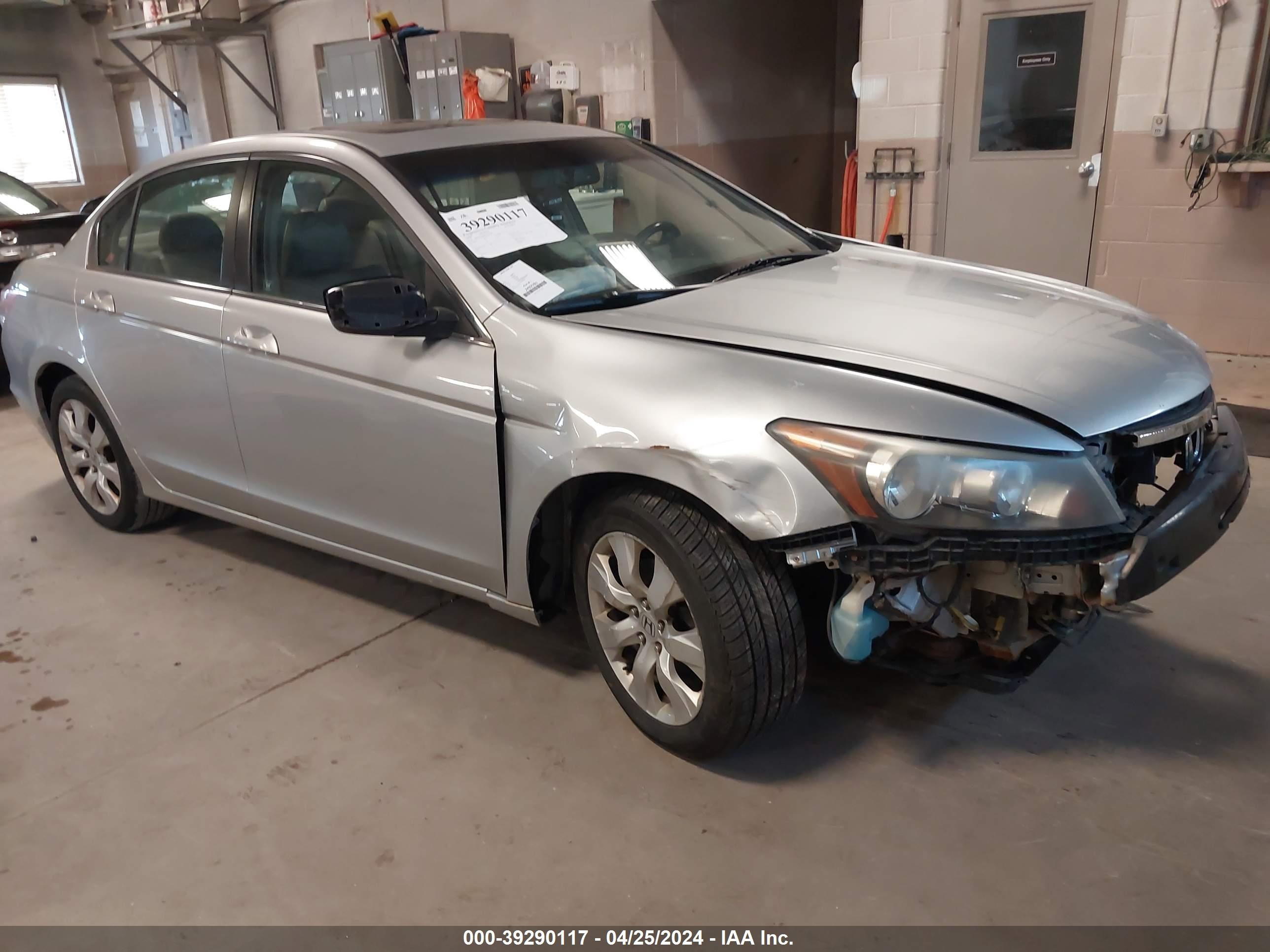 HONDA ACCORD 2008 1hgcp26888a094900