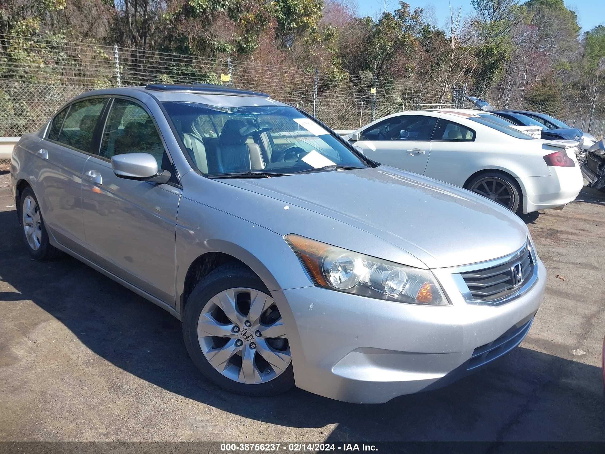 HONDA ACCORD 2008 1hgcp26888a095092