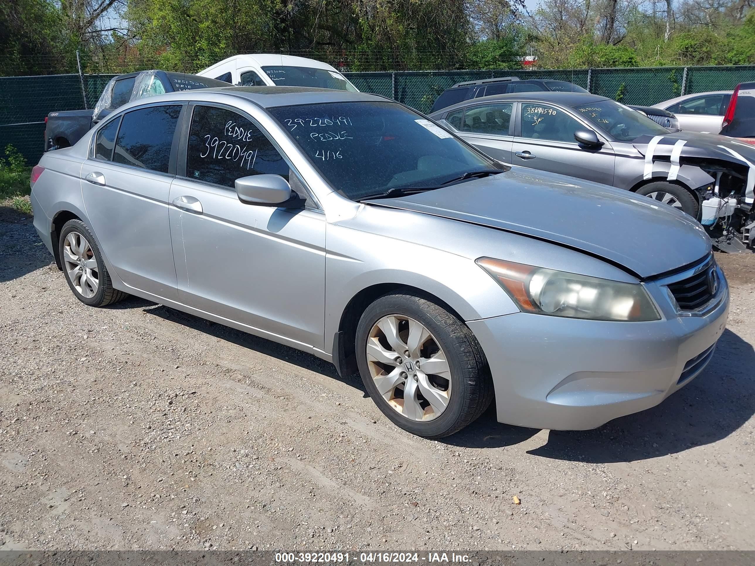 HONDA ACCORD 2008 1hgcp268x8a042524