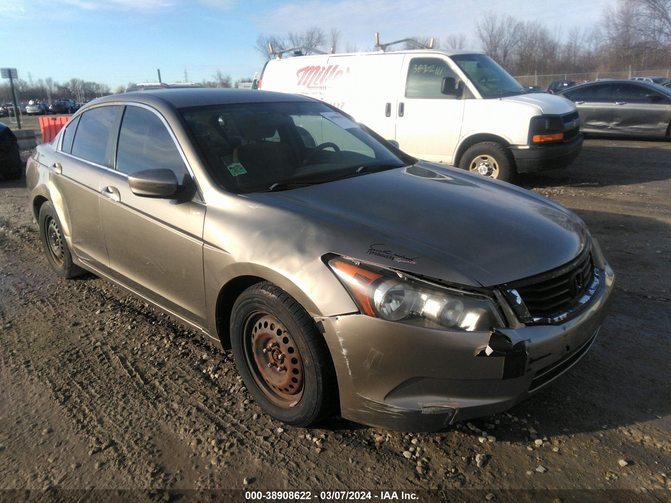 HONDA ACCORD 2010 1hgcp2f30aa112767