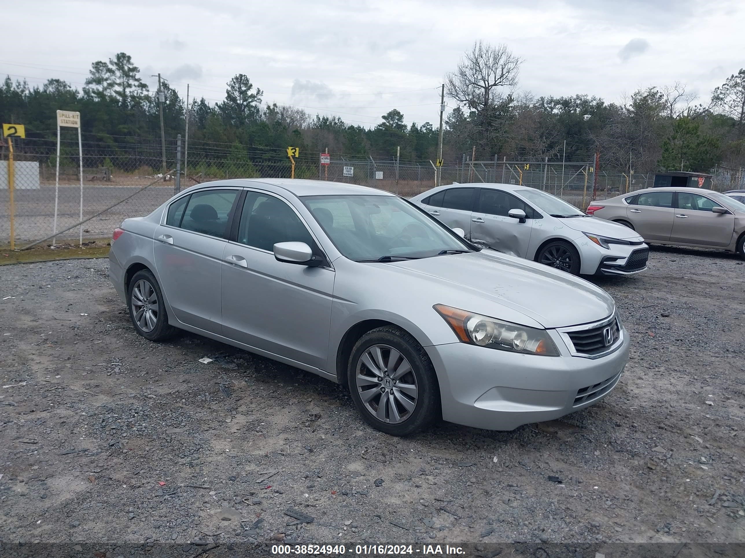 HONDA ACCORD 2010 1hgcp2f31aa032135