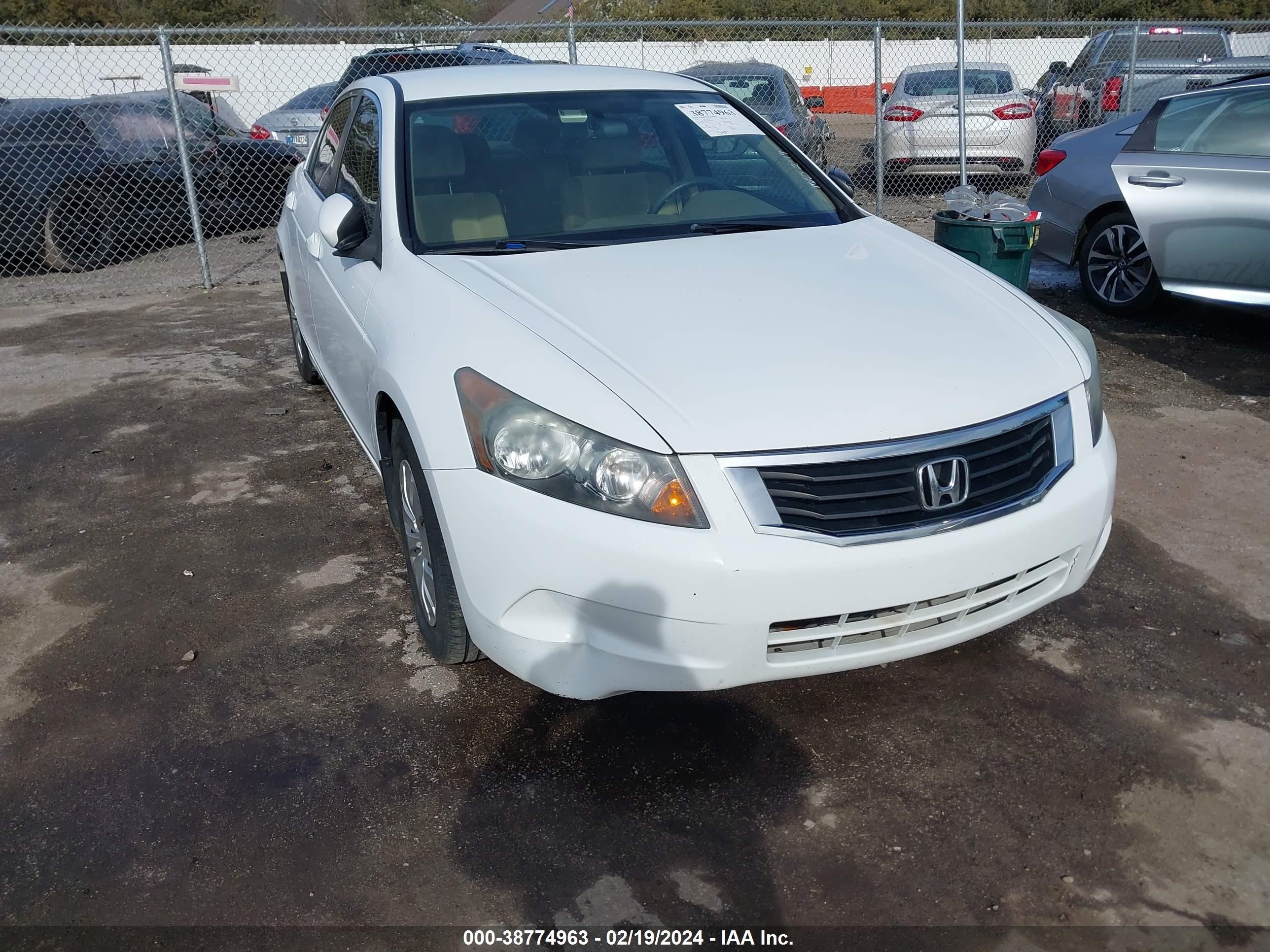 HONDA ACCORD 2010 1hgcp2f35aa129239