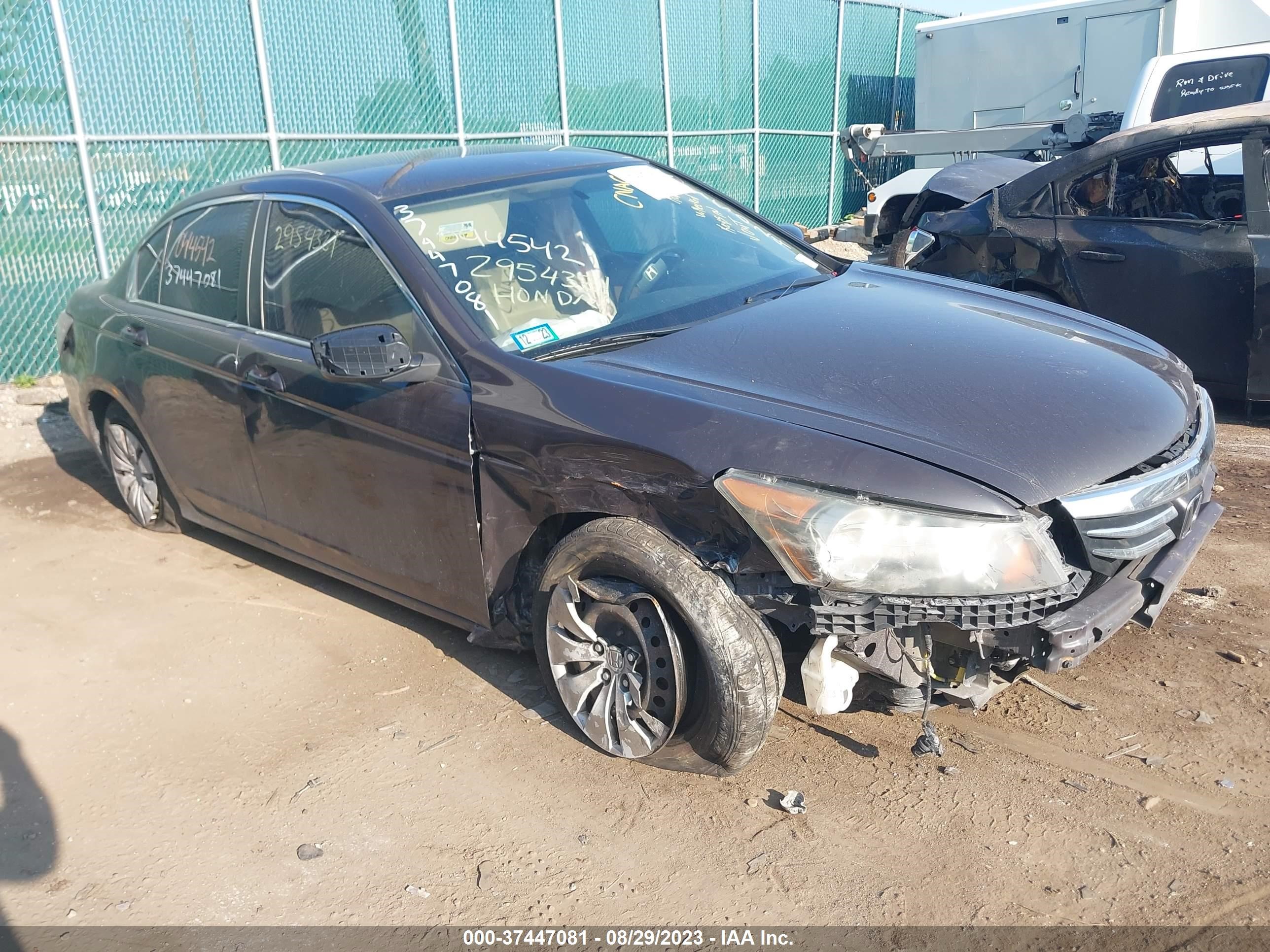 HONDA ACCORD 2012 1hgcp2f35ca075024