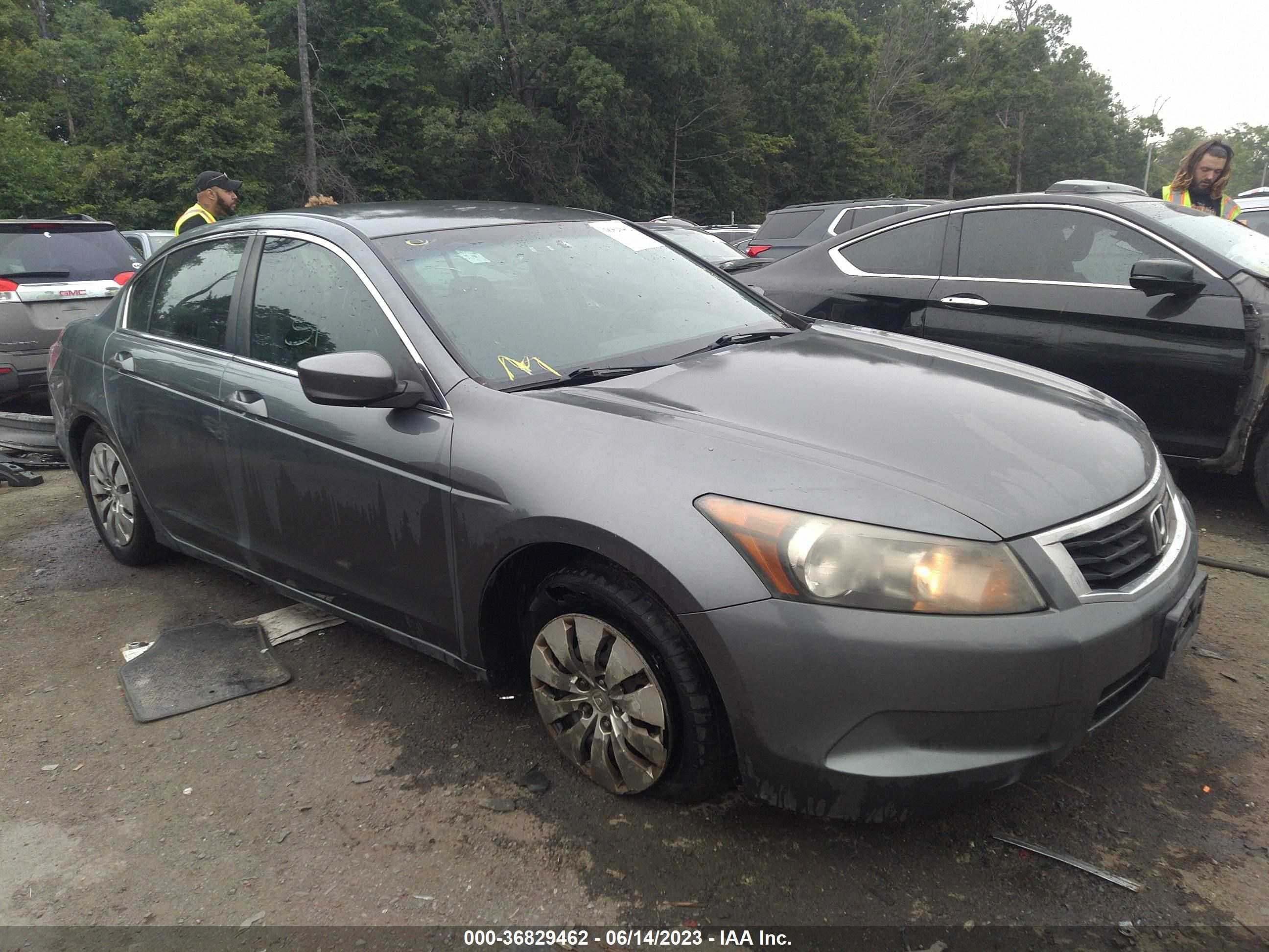 HONDA ACCORD 2010 1hgcp2f37aa011435