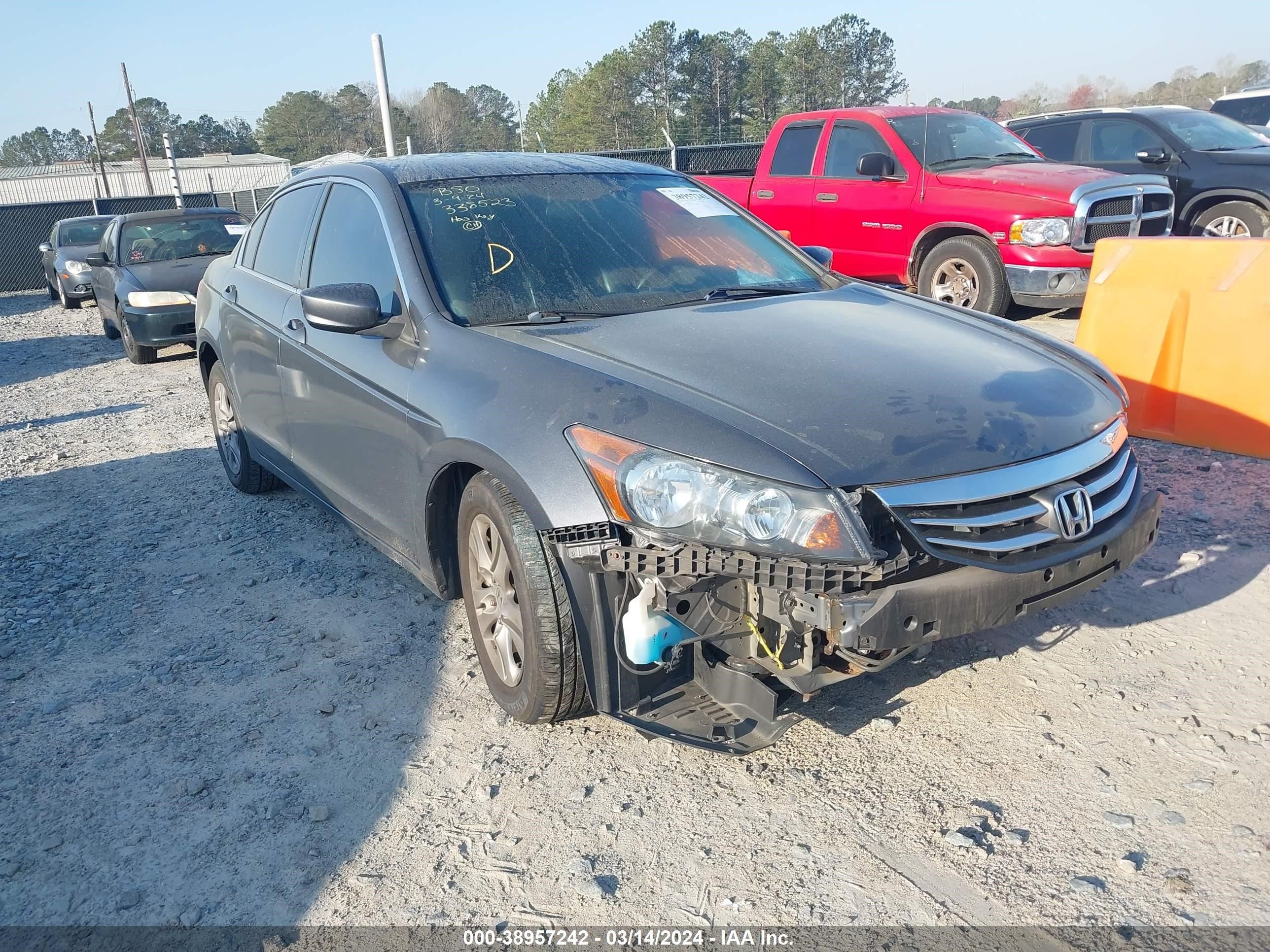 HONDA ACCORD 2011 1hgcp2f63ba130398