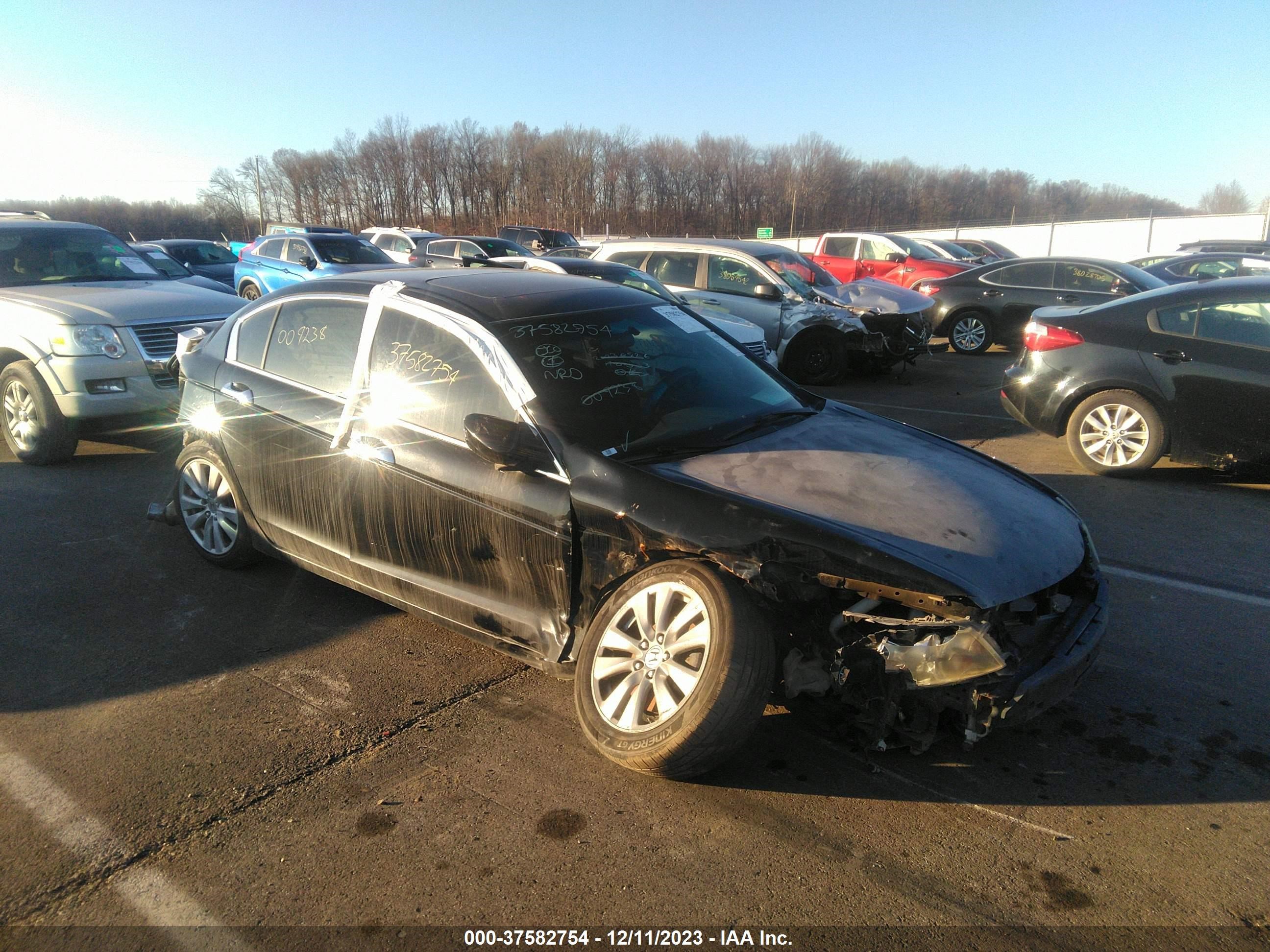 HONDA ACCORD 2011 1hgcp2f70ba009238