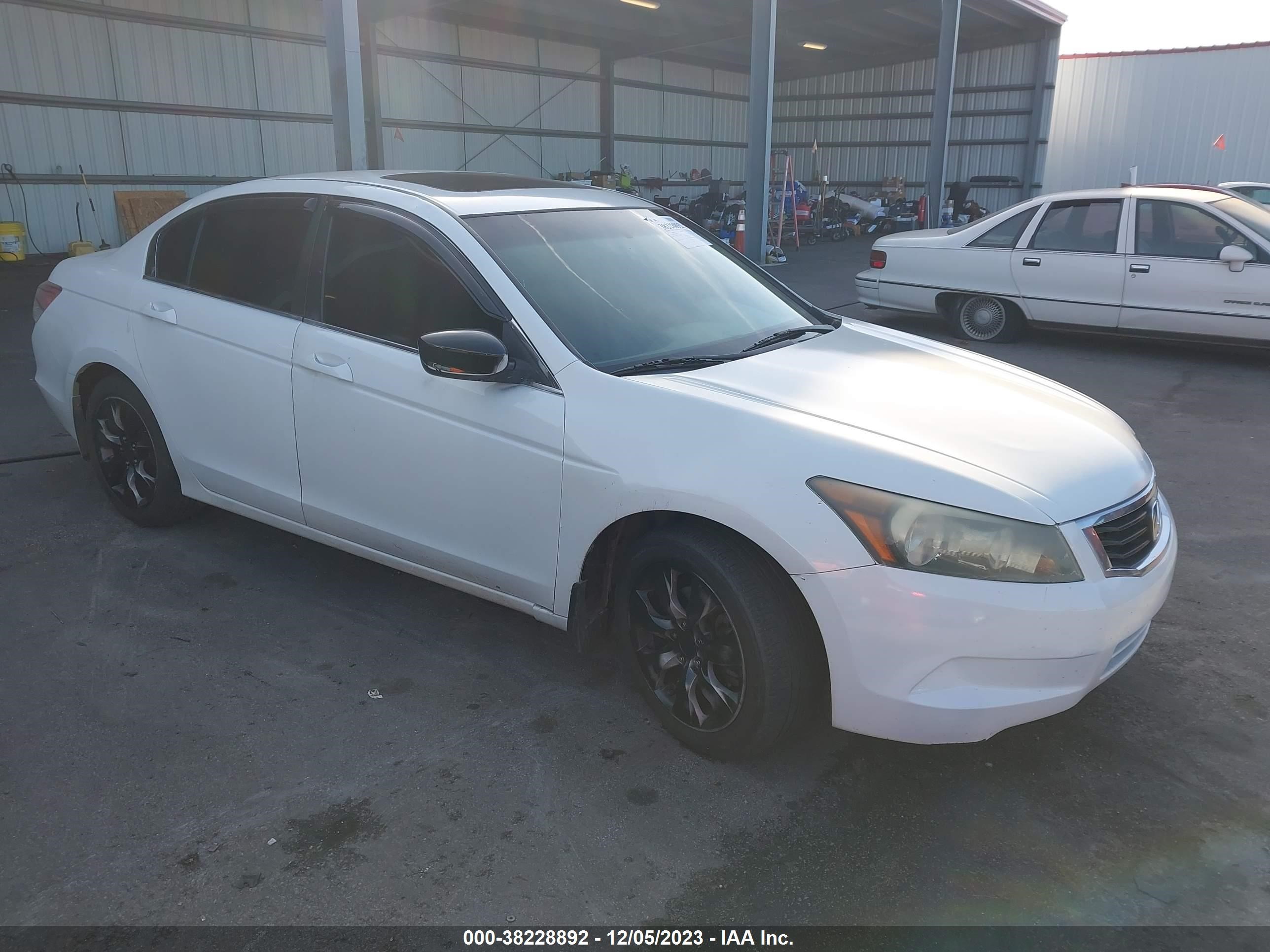 HONDA ACCORD 2010 1hgcp2f74aa077377