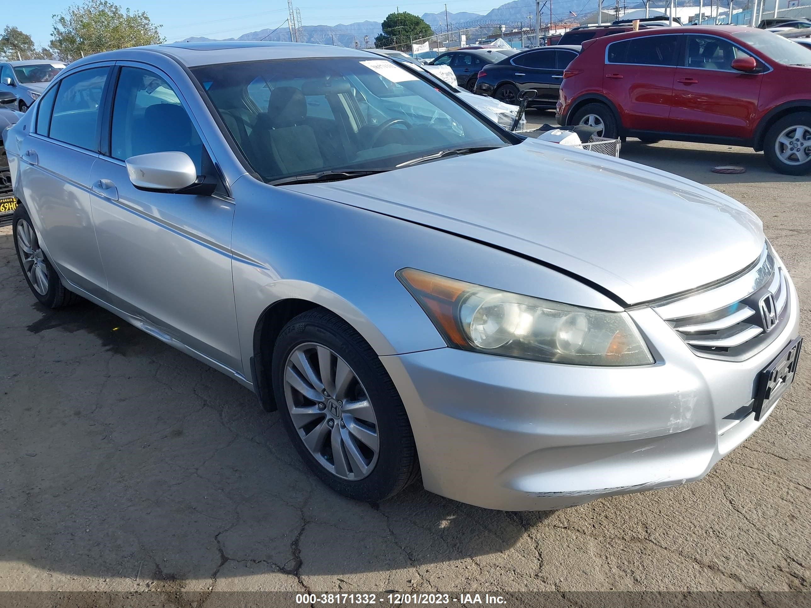 HONDA ACCORD 2011 1hgcp2f7xba122923