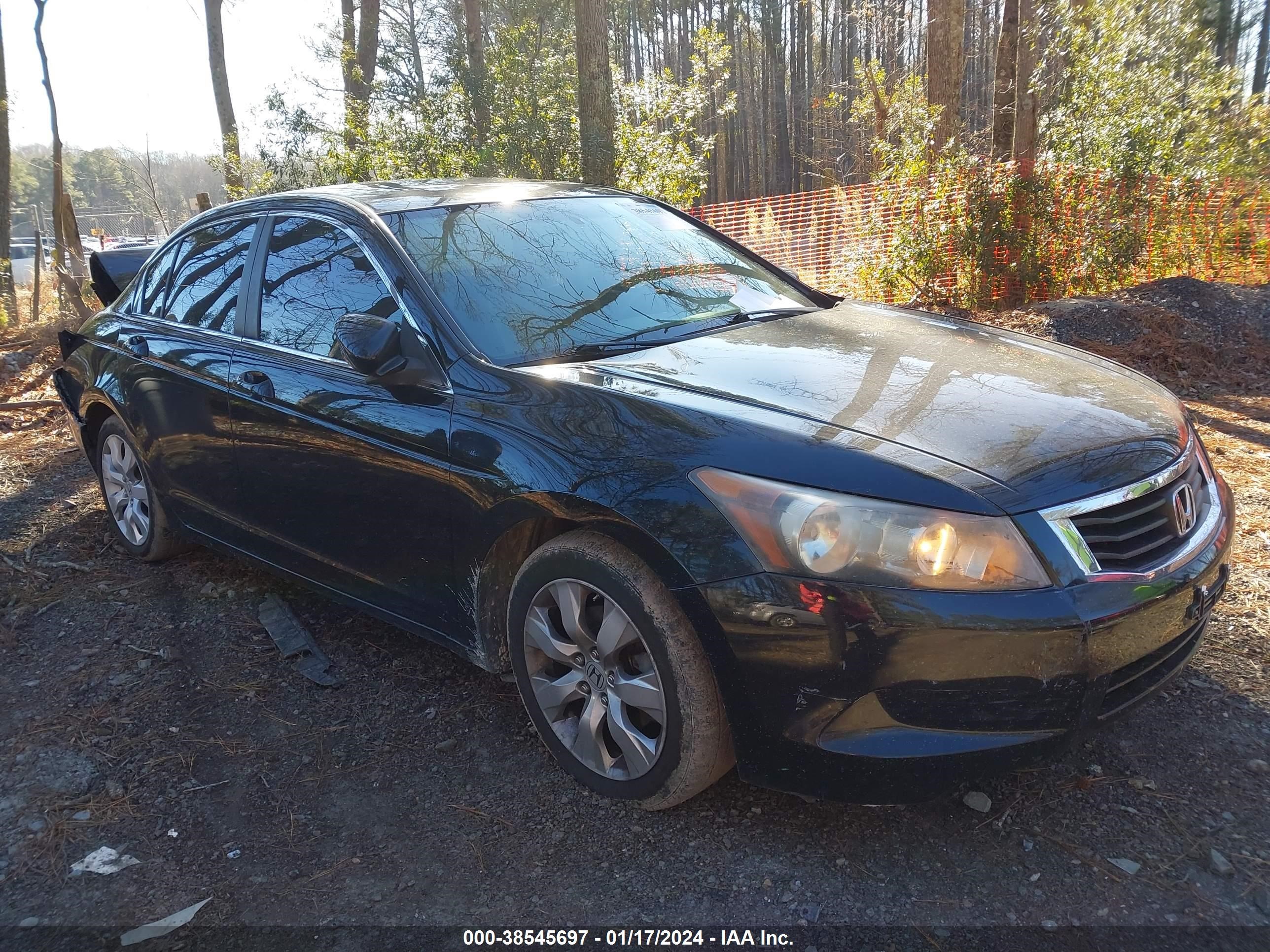 HONDA ACCORD 2010 1hgcp2f82aa070257