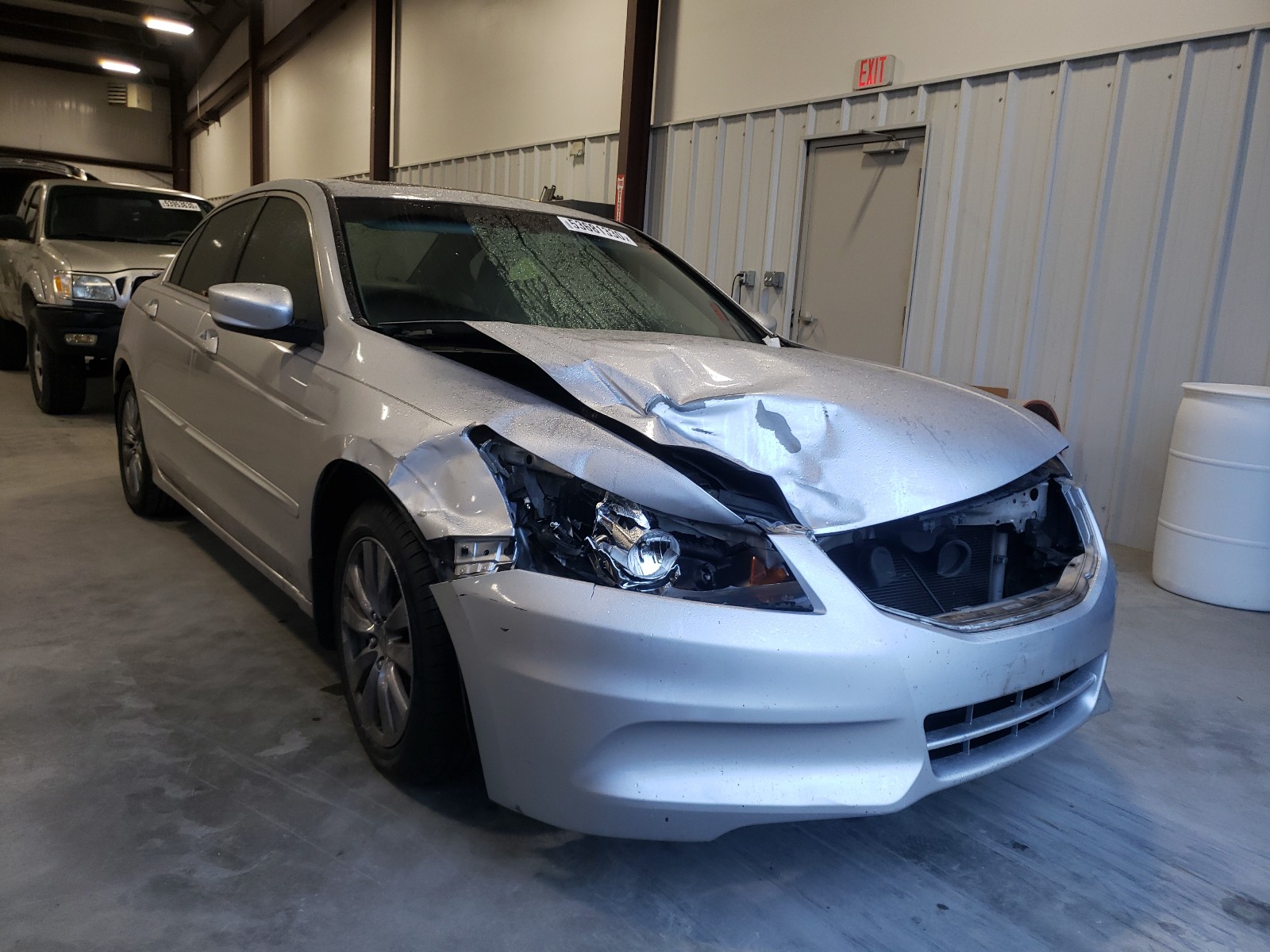 HONDA ACCORD EXL 2011 1hgcp2f87ba070935