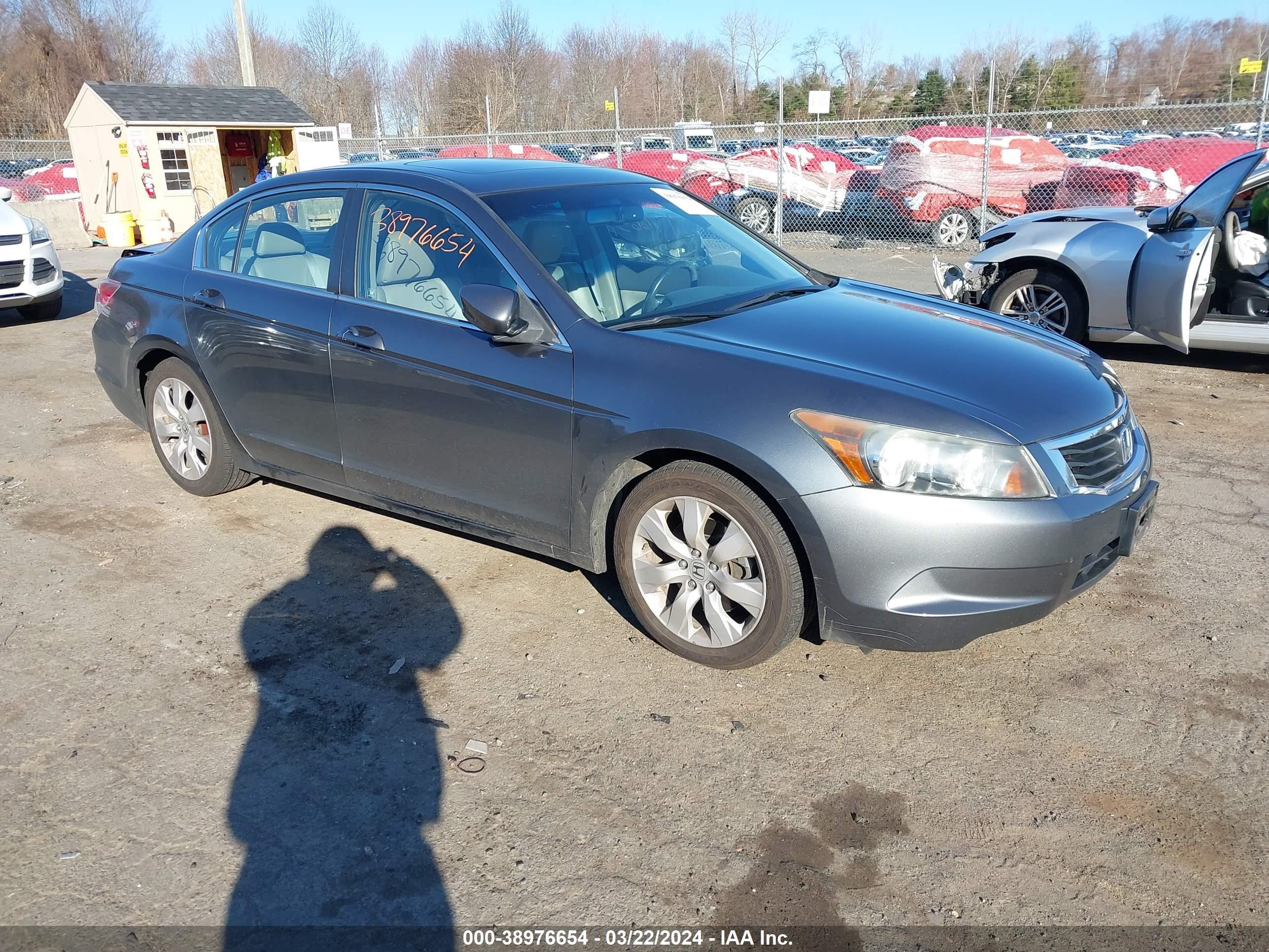 HONDA ACCORD 2010 1hgcp2f8xaa046935